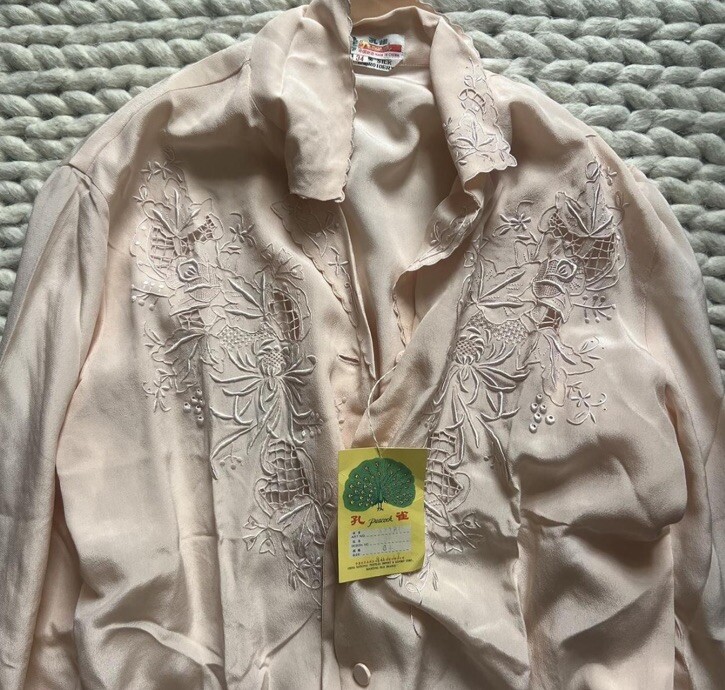 NWT VINTAGE 100% SILK BLOUSE Hand Embroidered Eyelet Victorian Cottagecore Top