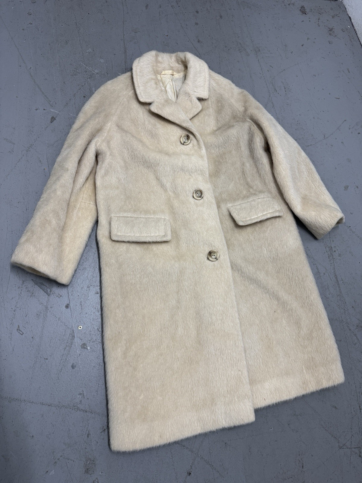 Vintage 1950/60’s Luxury Mohair Fuzzy Cream Coat Button Jacket Made In England