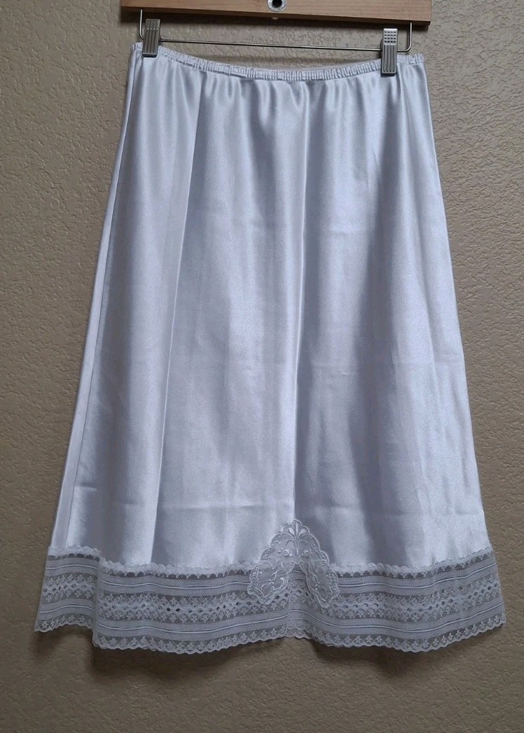 Vintage Kaydette Elegant White Lace Half Slip USA Size Large L