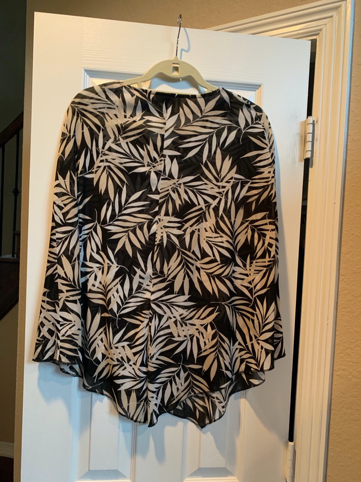 Vintage Spiegel Sheer Poncho Overlay Black Cream & Off White Leaves Pattern M