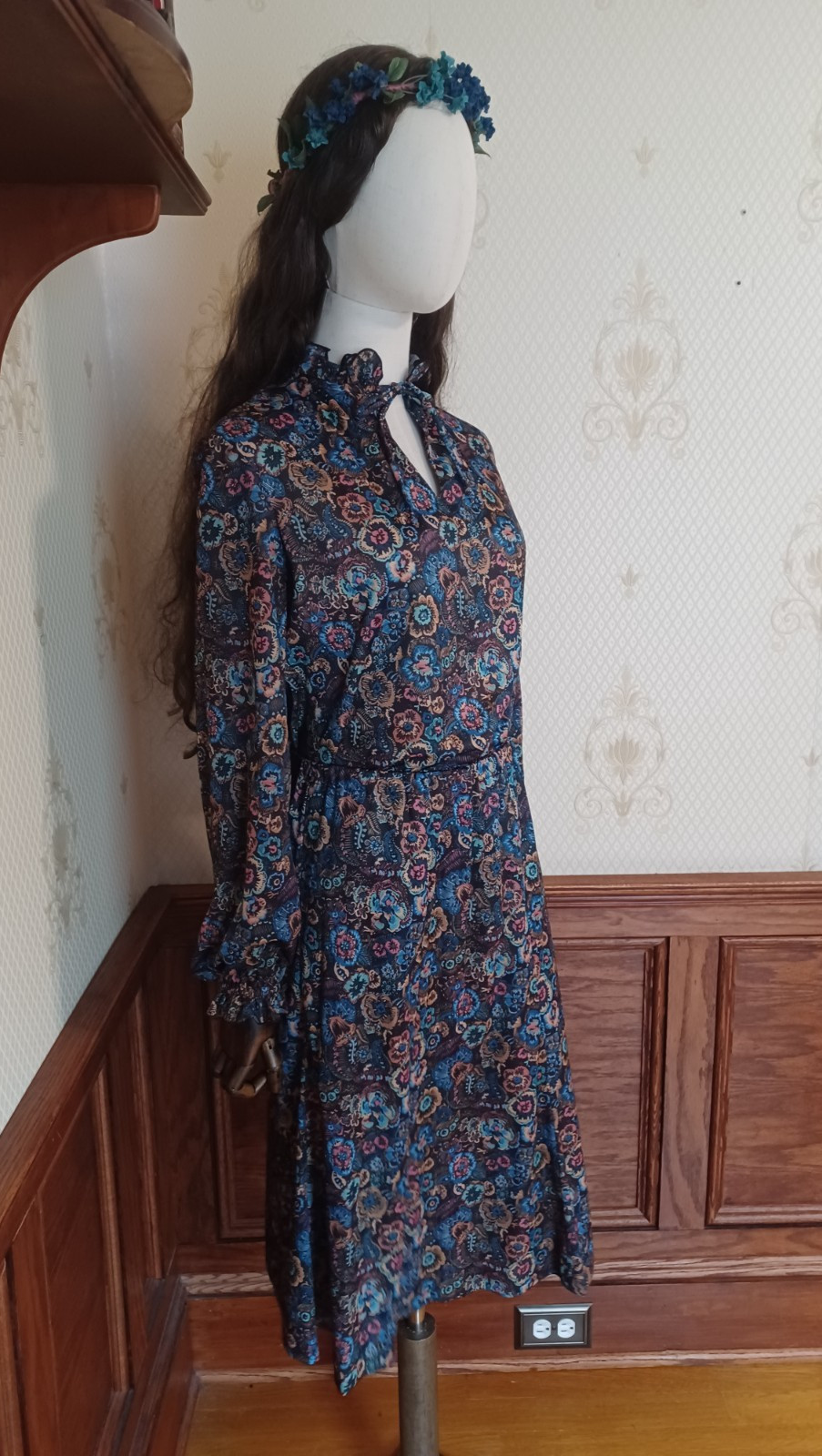 Vintage 1970s Blue Green Paisley Boho High Neck Victorian-Style 2 Piece Dress