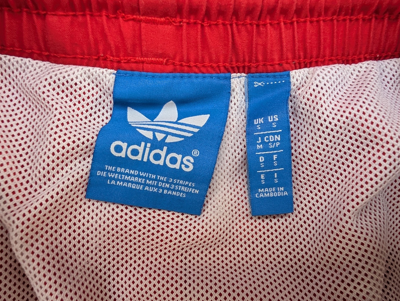 Adidas Sprinter Glanz Womens Shorts S Red Sports Vintage Football Casual Retro