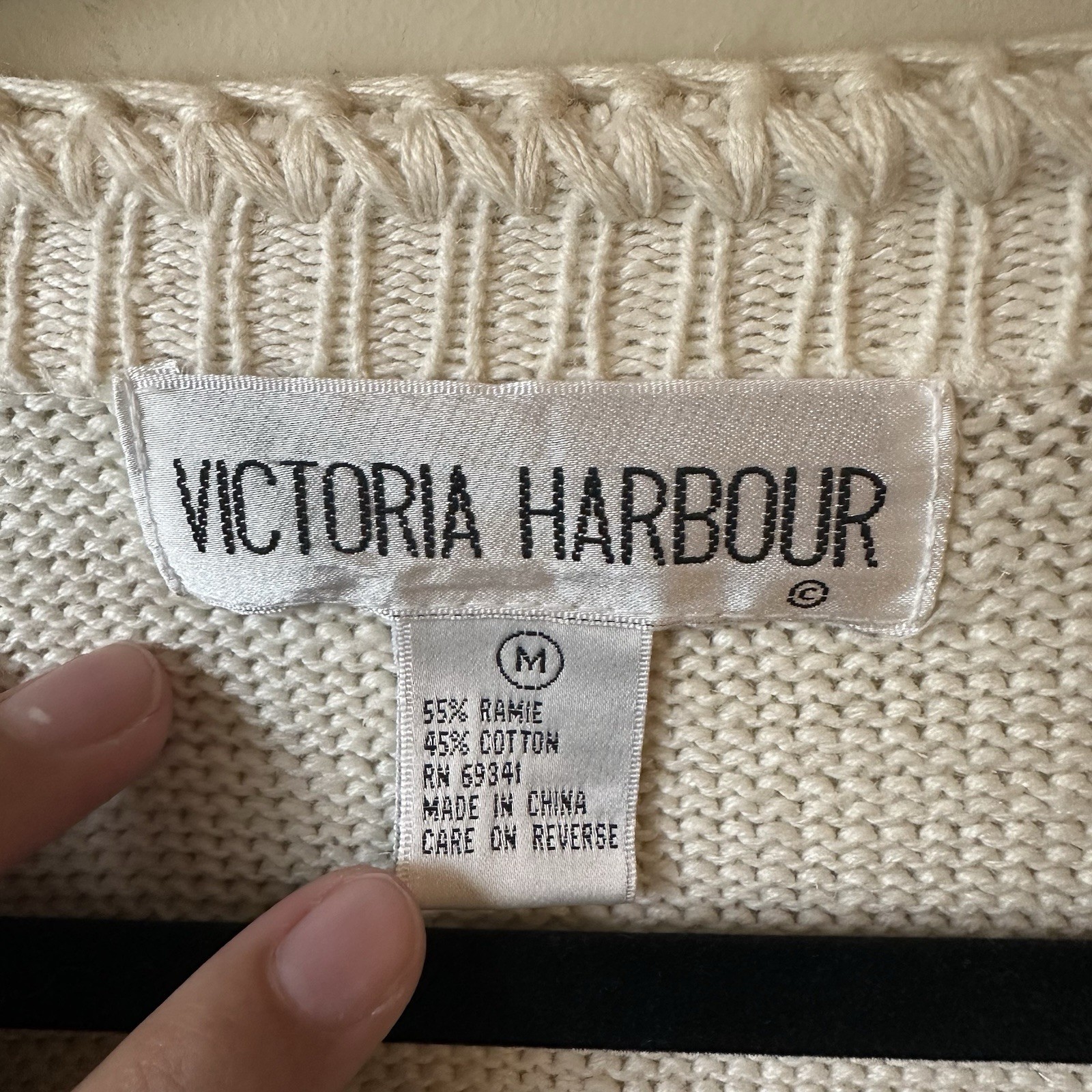1990s Vintage Victoria Harbour Size M Beaded Off White Knit Sweater Cardigan