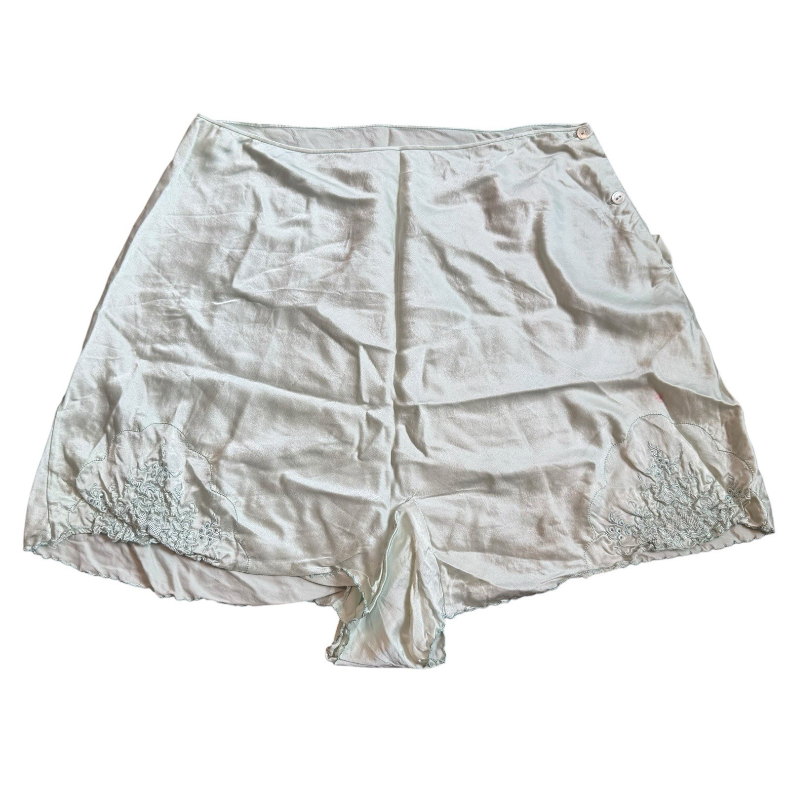Vintage 1930s tap pants Mint Green lace trim button side 27” waist Floral