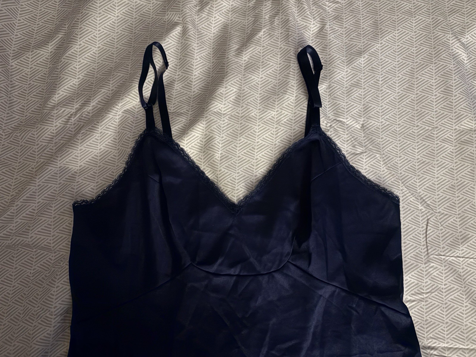 Vintage 80s Vanity Fair Midi 100% Nylon Slip Dress Small