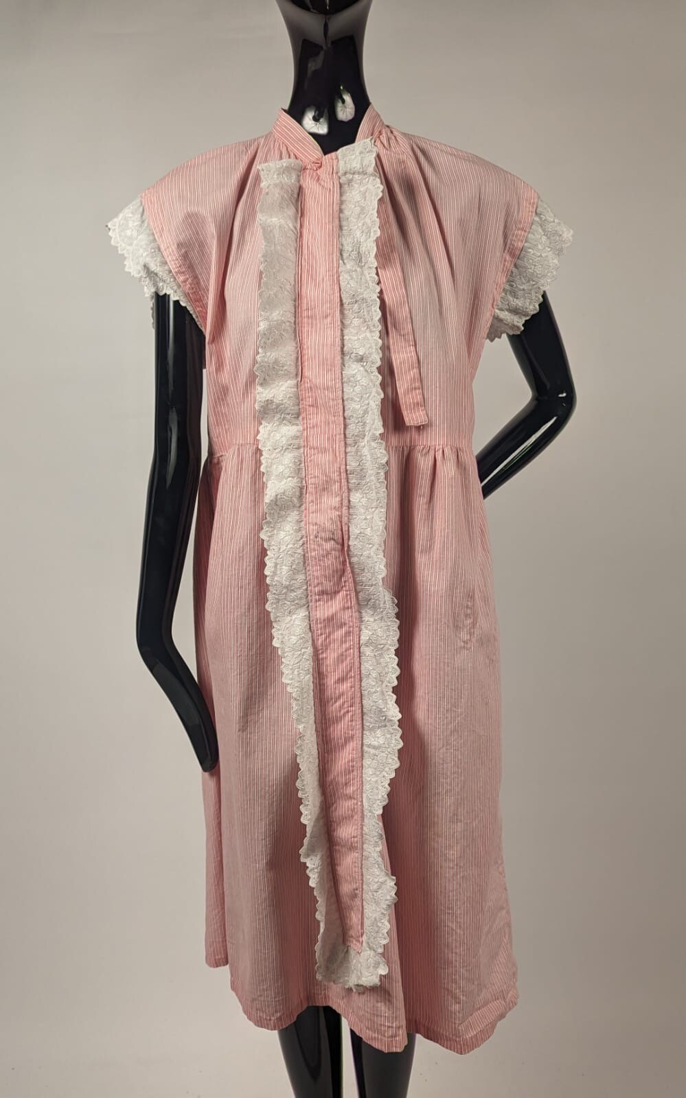 FLAPPER 1920’S STRIPED COTTON DRESS W RICH EMBROIDERED EYELET TRIM