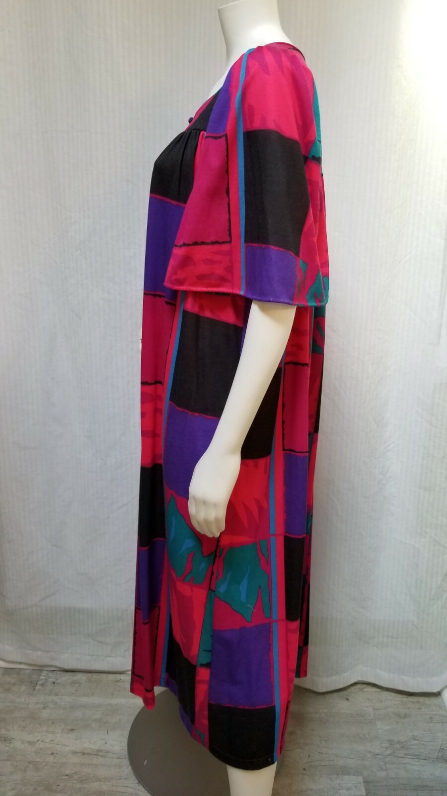 Vintage Pink Purple Turquoise Black Knit Nightgown Lounge Dress – Size M