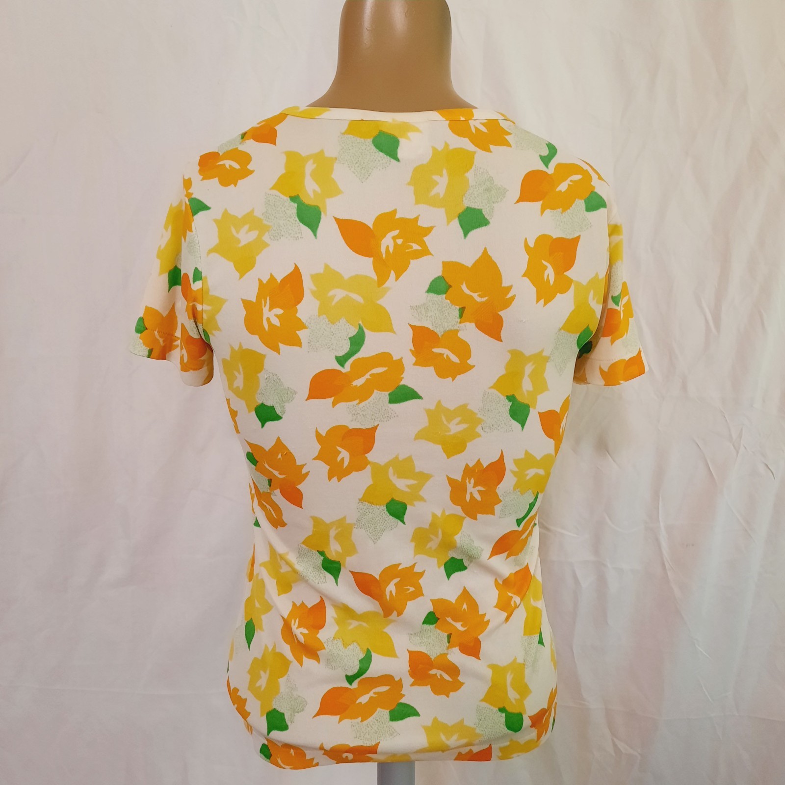 Vintage 70’s GIS Nylon Crew Neck T-Shirt Flower Power Mod Print Groovy Small
