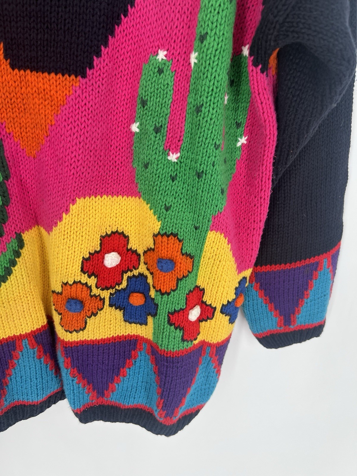 Vtg Andina Retro Abstract Embroidered Floral Cactus Chunky Knit Sweater Cardigan