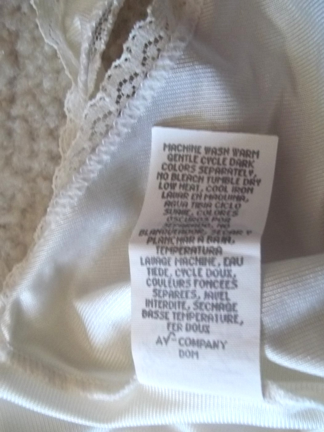 NWOT Vanity Fair Ravissant Full Brief Panties 15712 15-712 Sz 8 XL White Mexico