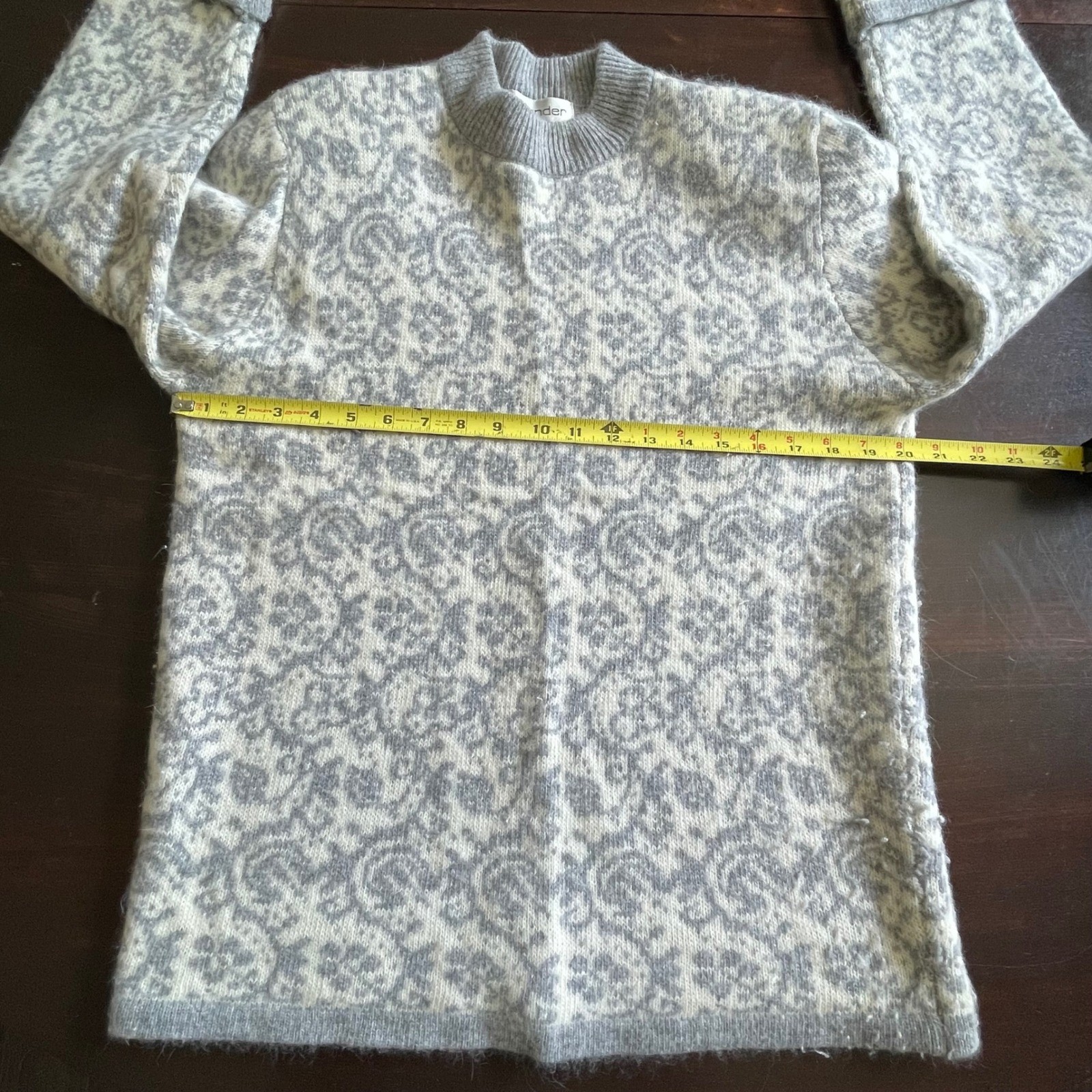 Vintage Outlander Grey Angora Lambswool Damask Mock Neck Sweater Womens Medium