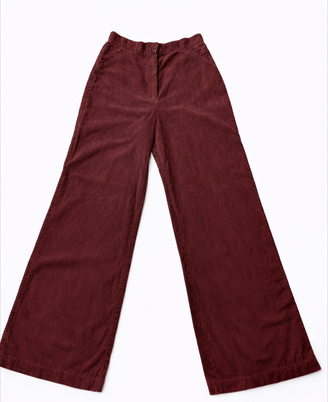 Vintage 1970s Burgundy Corduroy Bellbottoms • De Lai San Francisco • High Rise