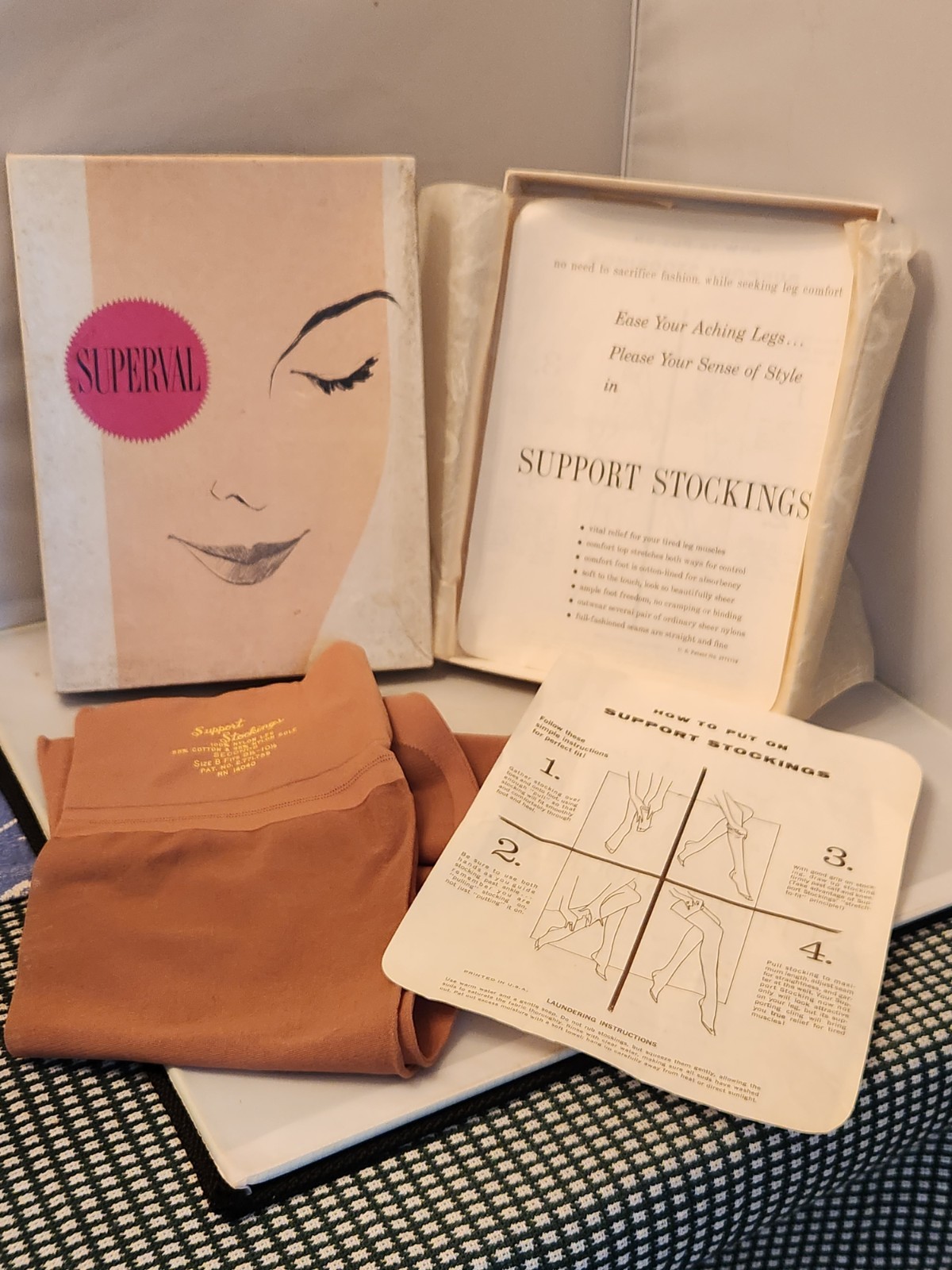 4 Old Vintage Ladies Nylon Stockings Sizes 8 1/2 – 11″ Unused In Pkgs