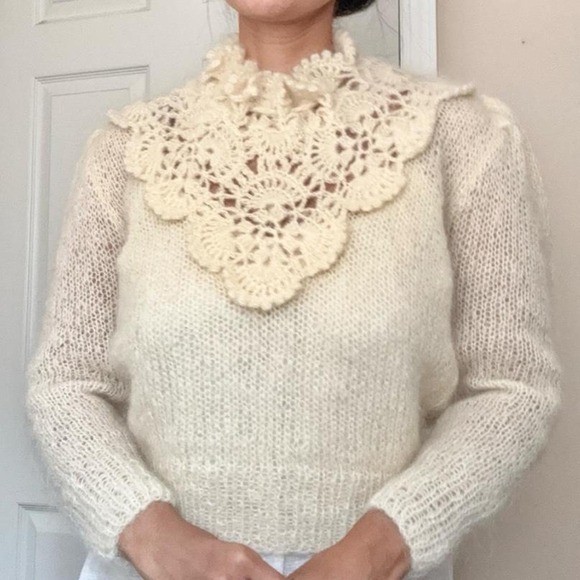 Vintage 60 / 70s Mohair Blend Knit Sweater Lace High Neck Size Medium