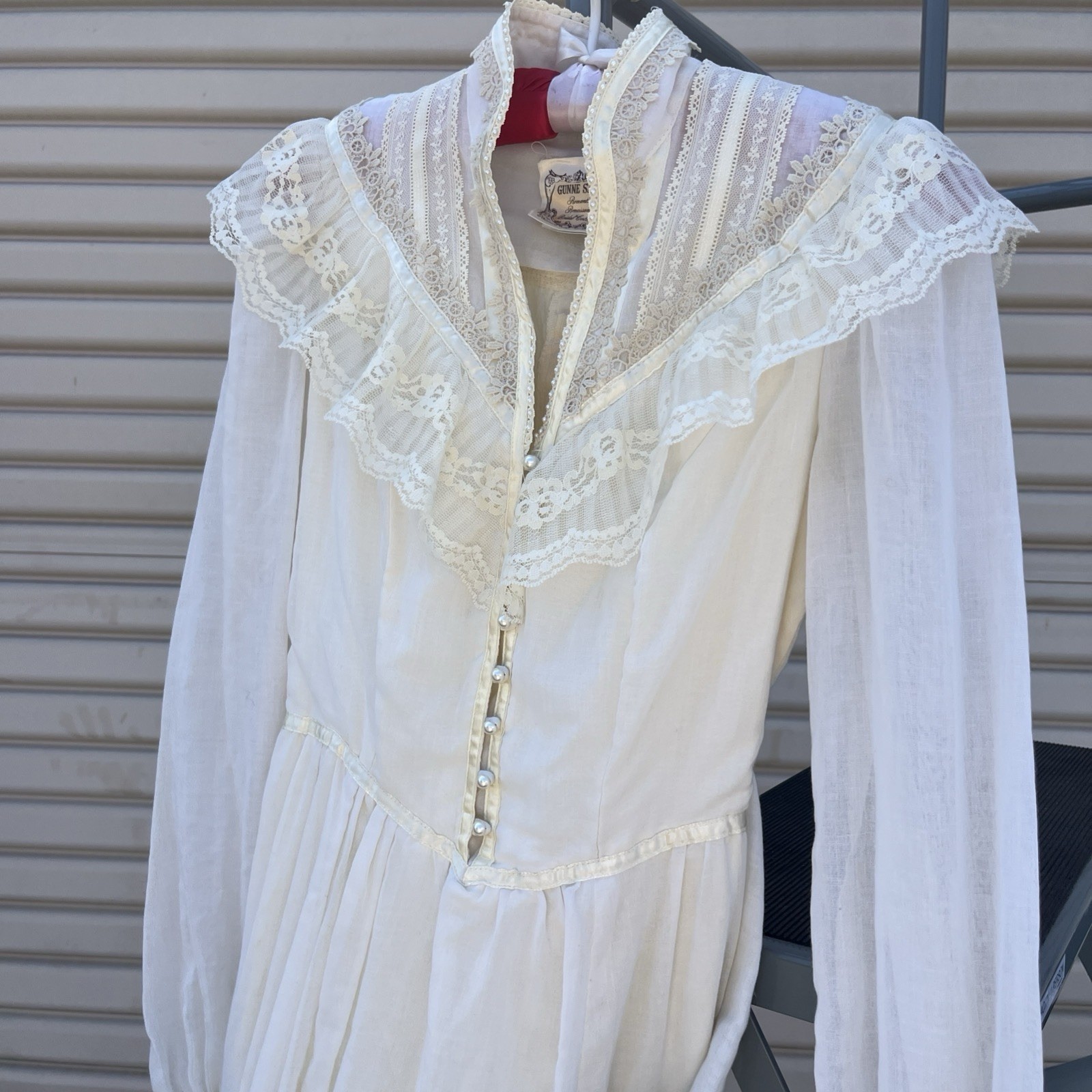 Vintage 1970s Victorian Era Prairie Style Gunne Sax Dress W/ Pearl Snaps