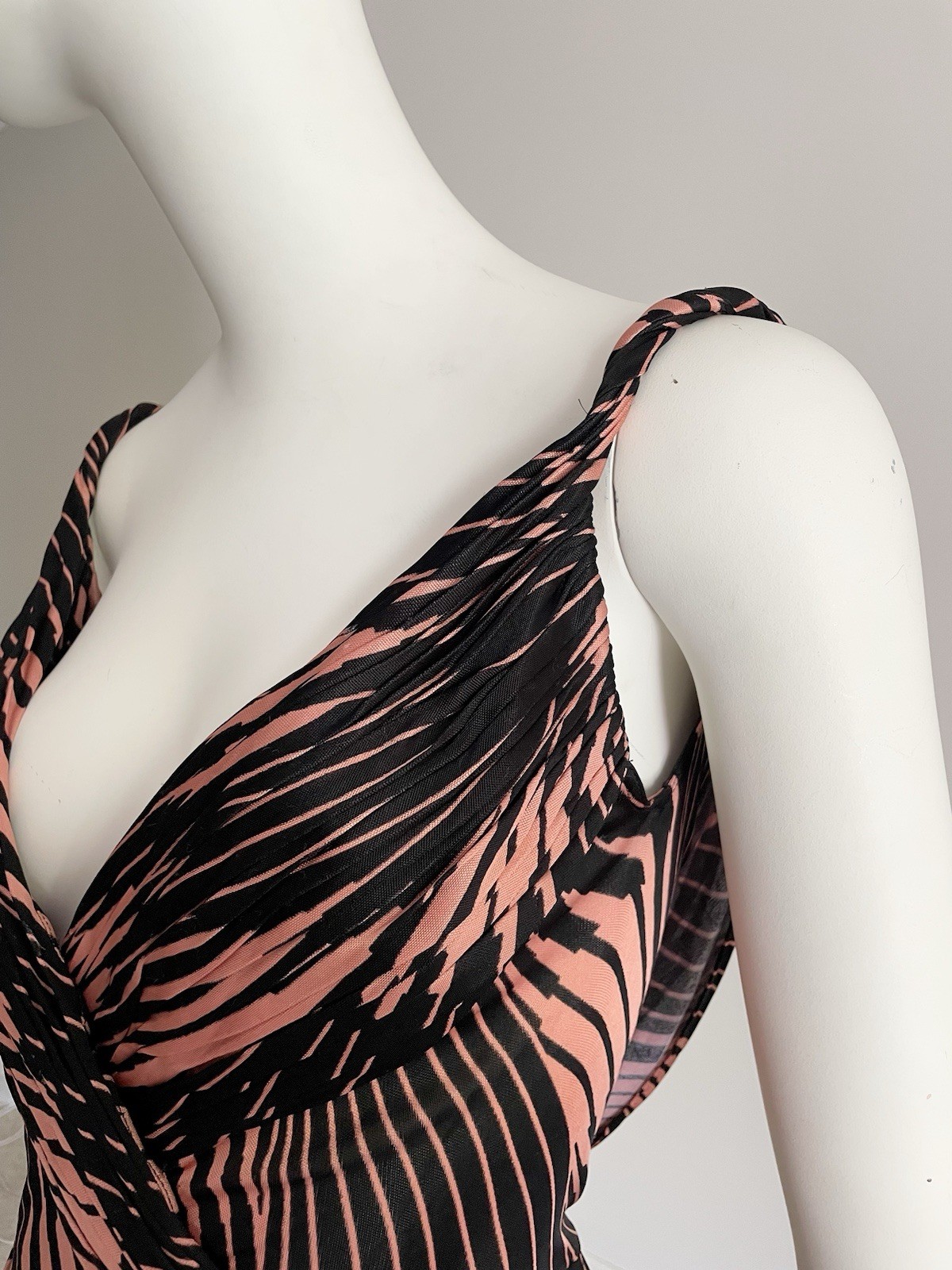 Vintage S/S 2000 Gianni Versace Pleated Black Orange Plunge V Dress Bodysuit XS