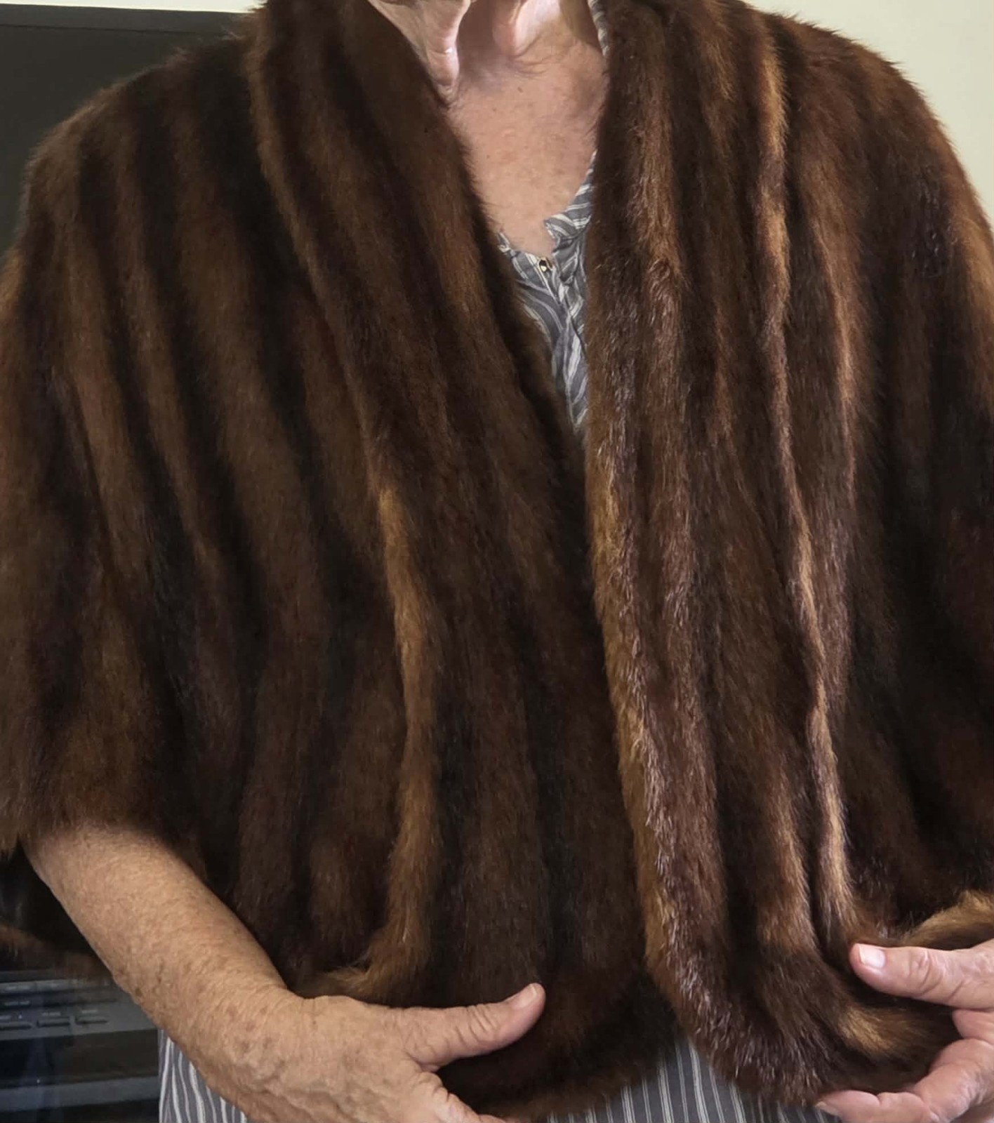 Vintage Real Mink Fur Stole Wrap Cape Dark Brown Mid-Century Hollywood Glamour