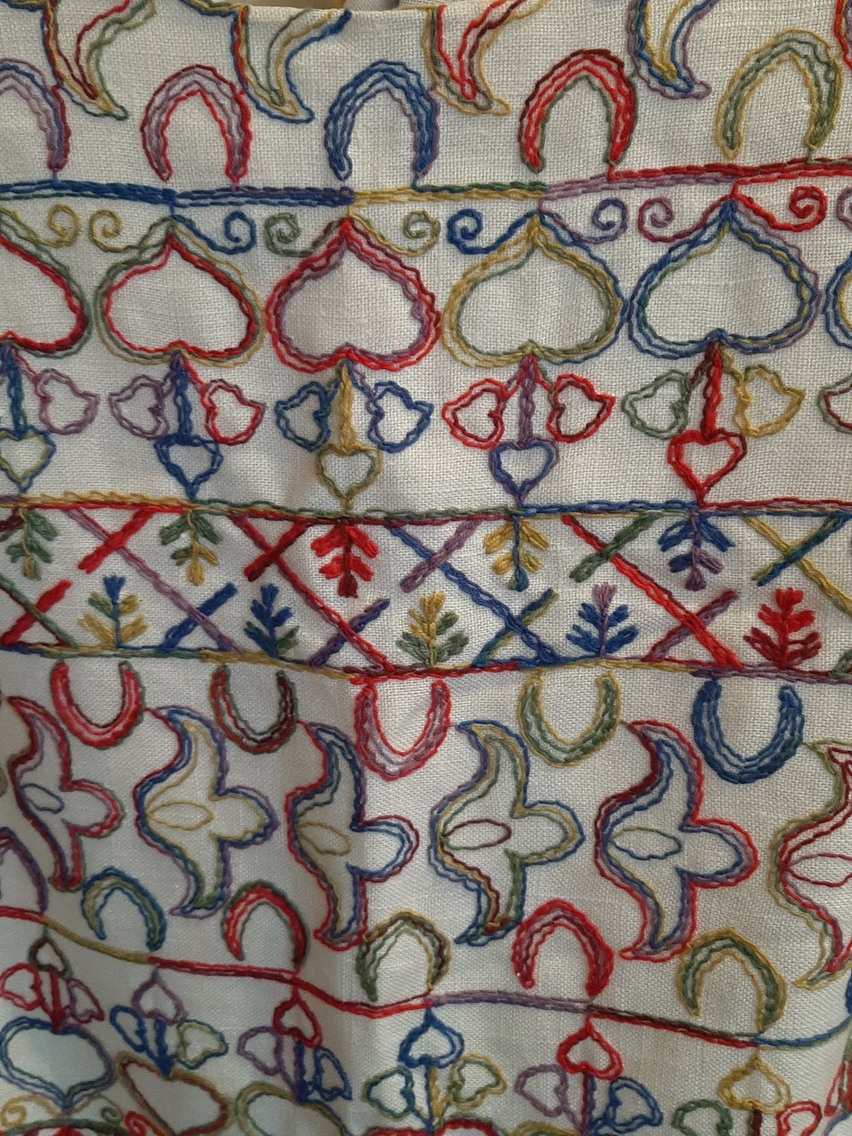 Vintage 1960s/70s Women’s Colorful Embroidered Vest by Aladdin Sz Med