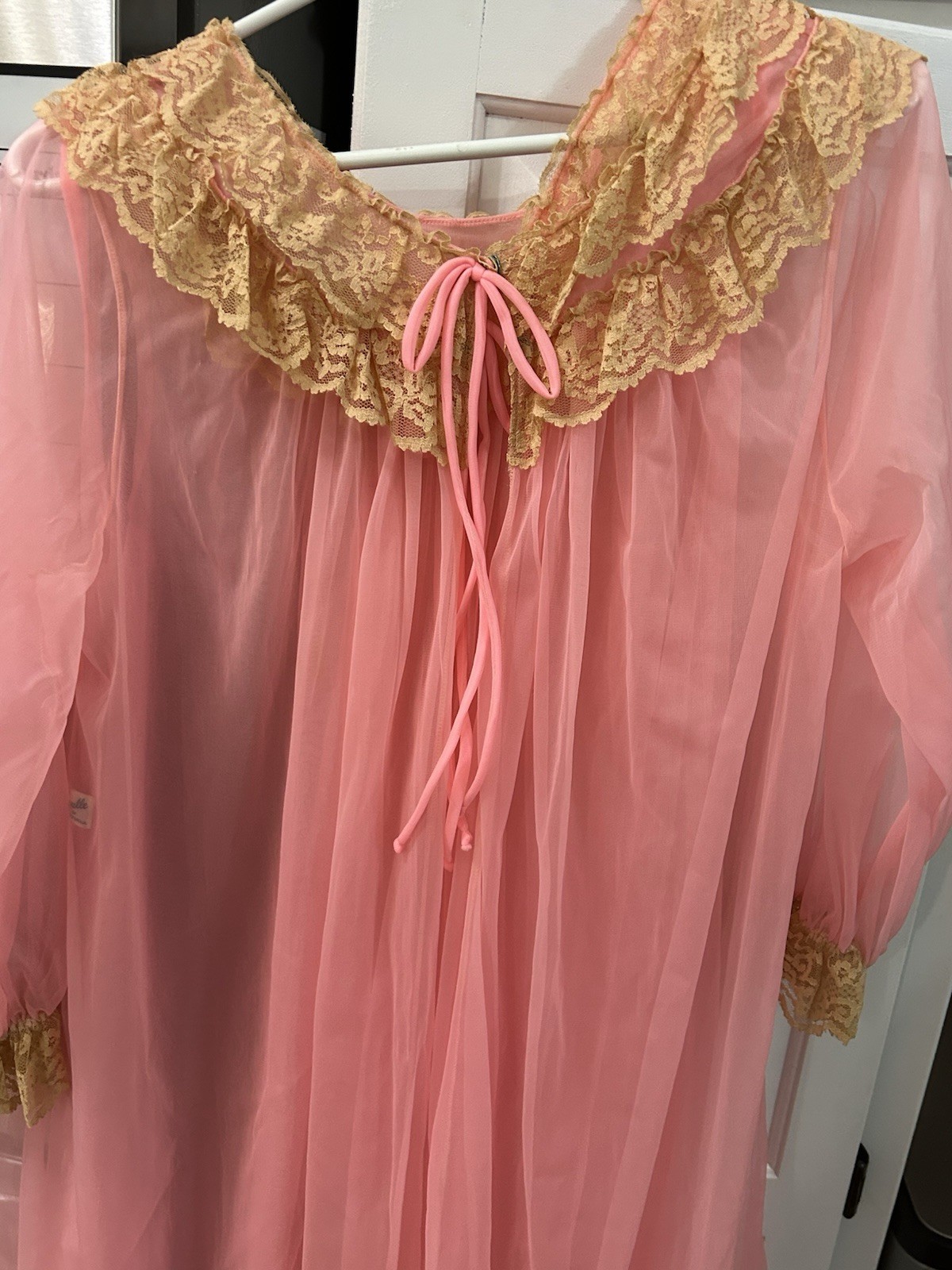 Vintage Jenelle Of California Peignoir Chiffon Nightgown Robe Set Bright Pink