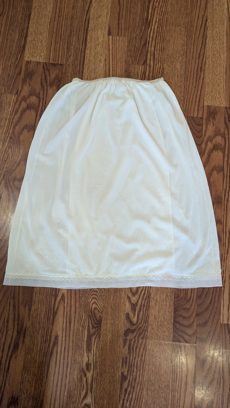 Vintage Movie Star Ivory Half Slip Gorgeous Lace Overlay Border RN 18413 USA XL