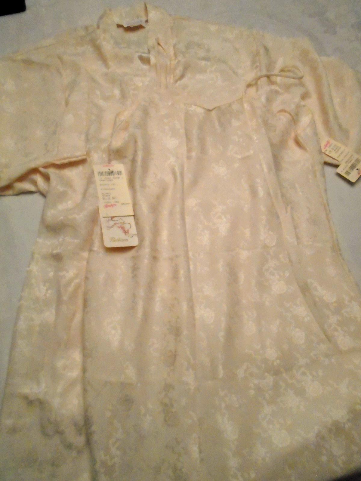 VINTAGE NWT Barbizon Ellie Set Ivory Med Nightie & Robe w/ Belt Polyester Lovely