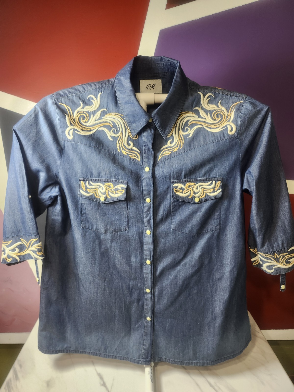 Crown Ivy Denim Western Shirt L Womens Gold Embroidered Snap Split Back Cotton
