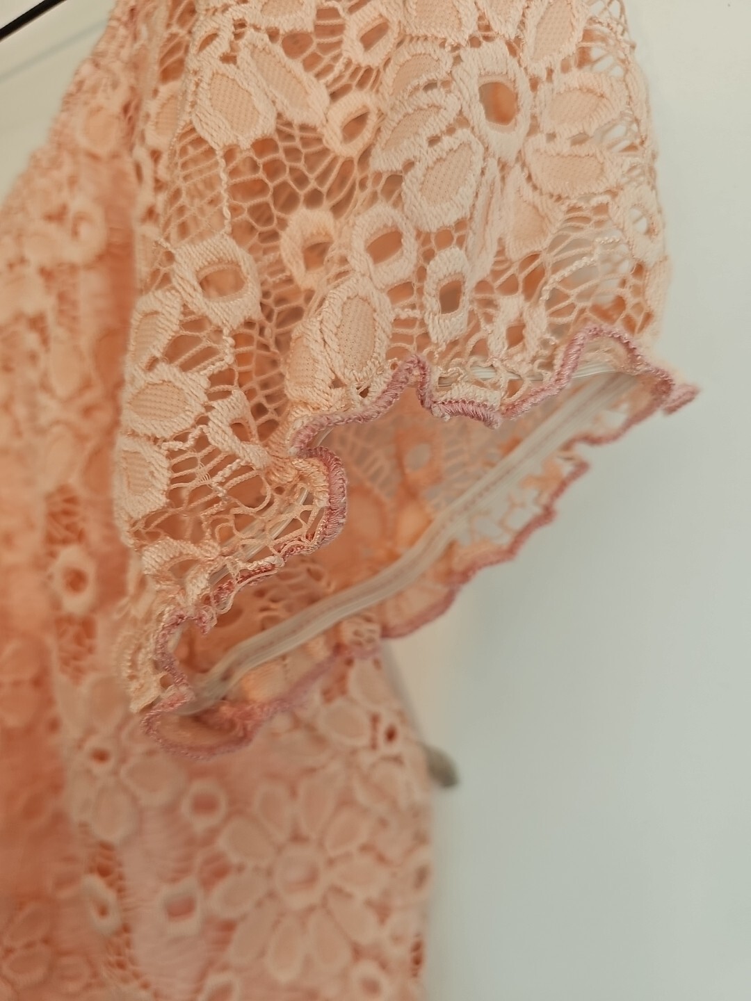 Women’s Off Shoulder Top Lace Peach Beachy Sz M Baby Doll Made USA Belinda 1970