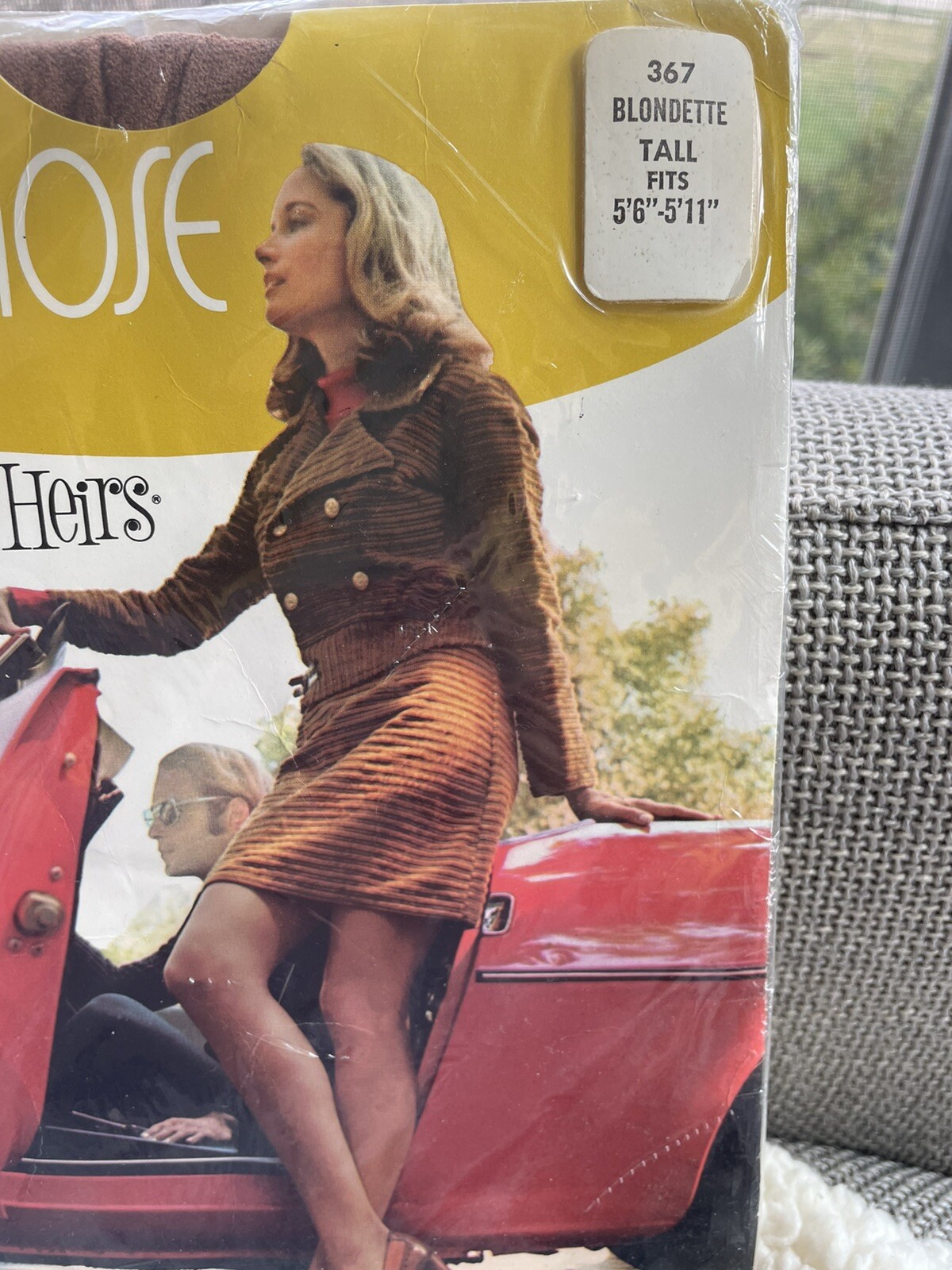 NOS Vintage MODERN HEIRS Pantyhose Blondette Tall 5’6”-5’11”