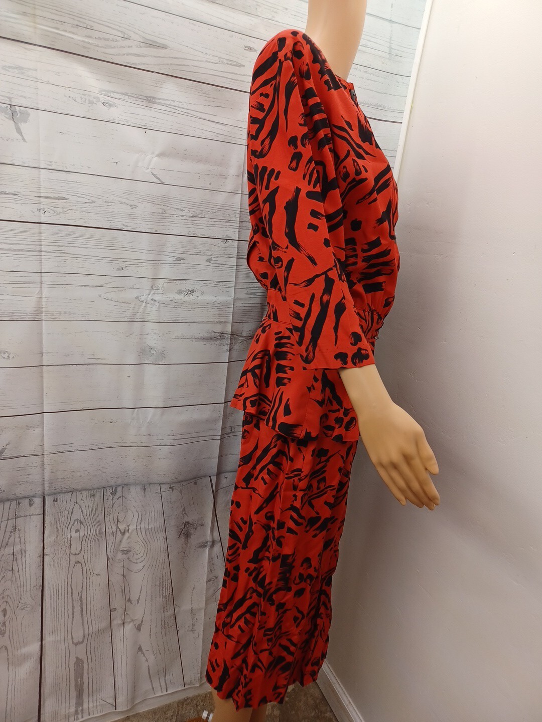 Vintage Mirrors II Long Sleeve Dress Sz 12 Red Black