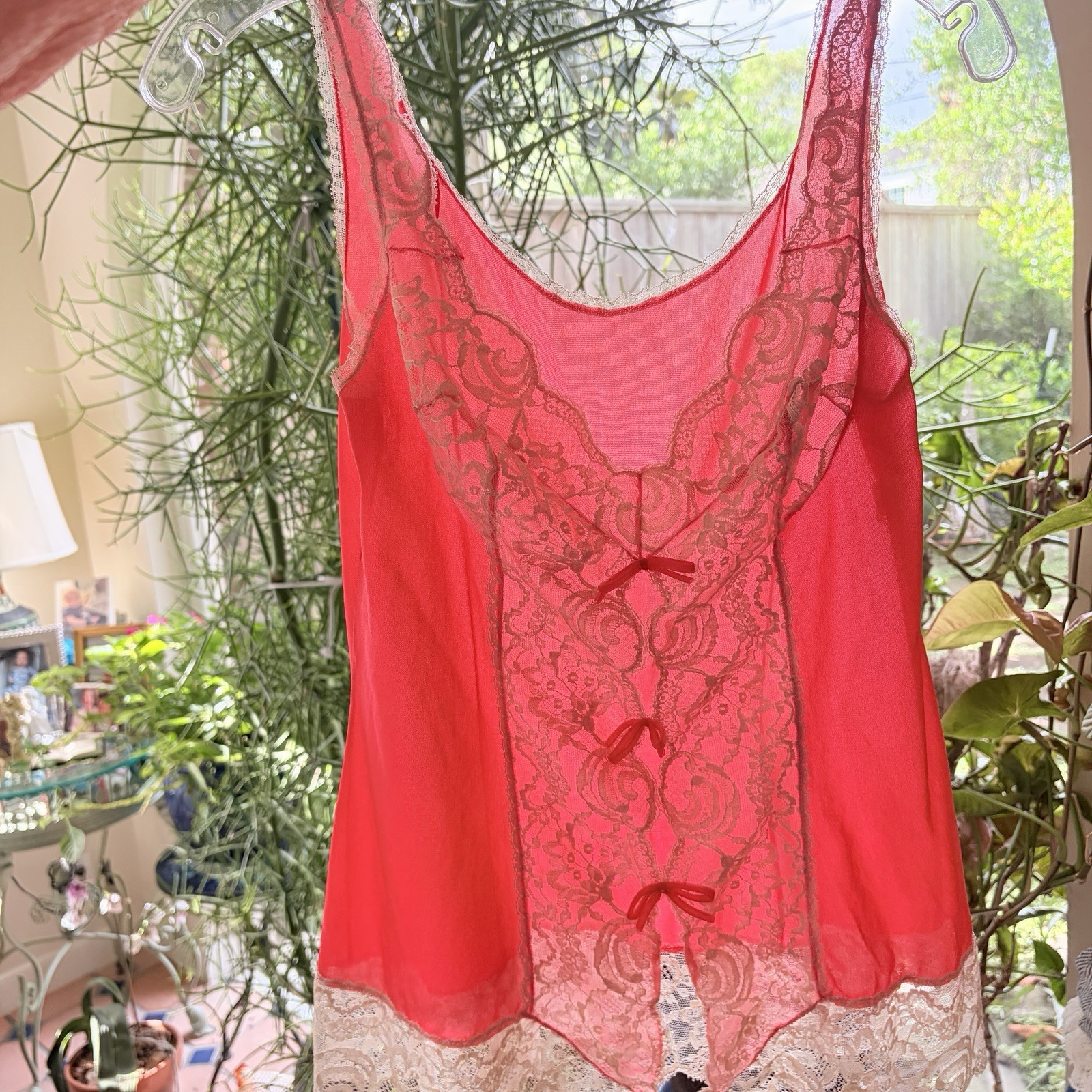 Vtg 60s 70s Hollywood Vassarette Lace Camisole Coral Pink Tank Top Crepelon 34