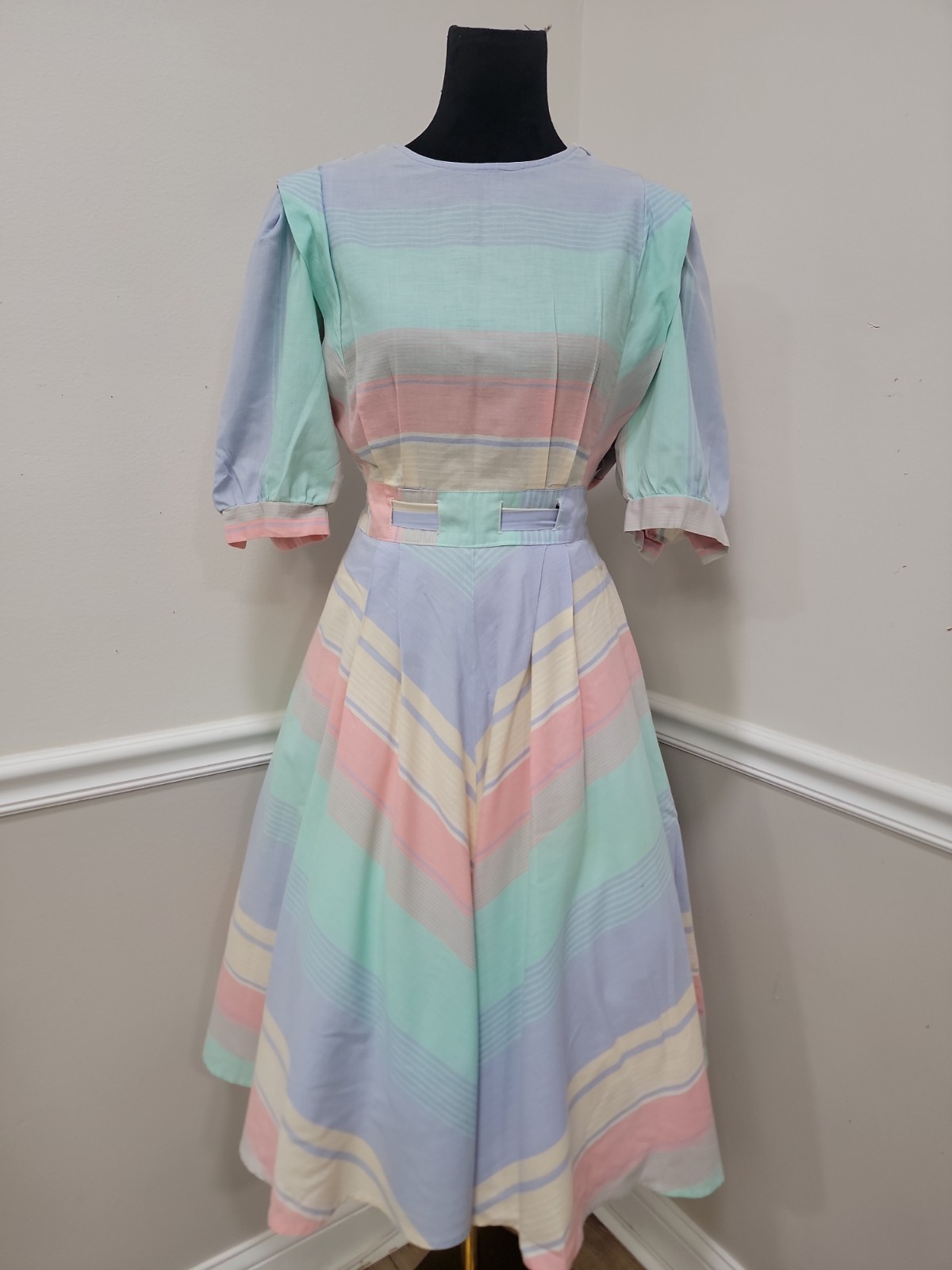 VTG 80s Pastel Stripe Fit & Flare Midi Dress Belted Cottagecore Prairie Secretar