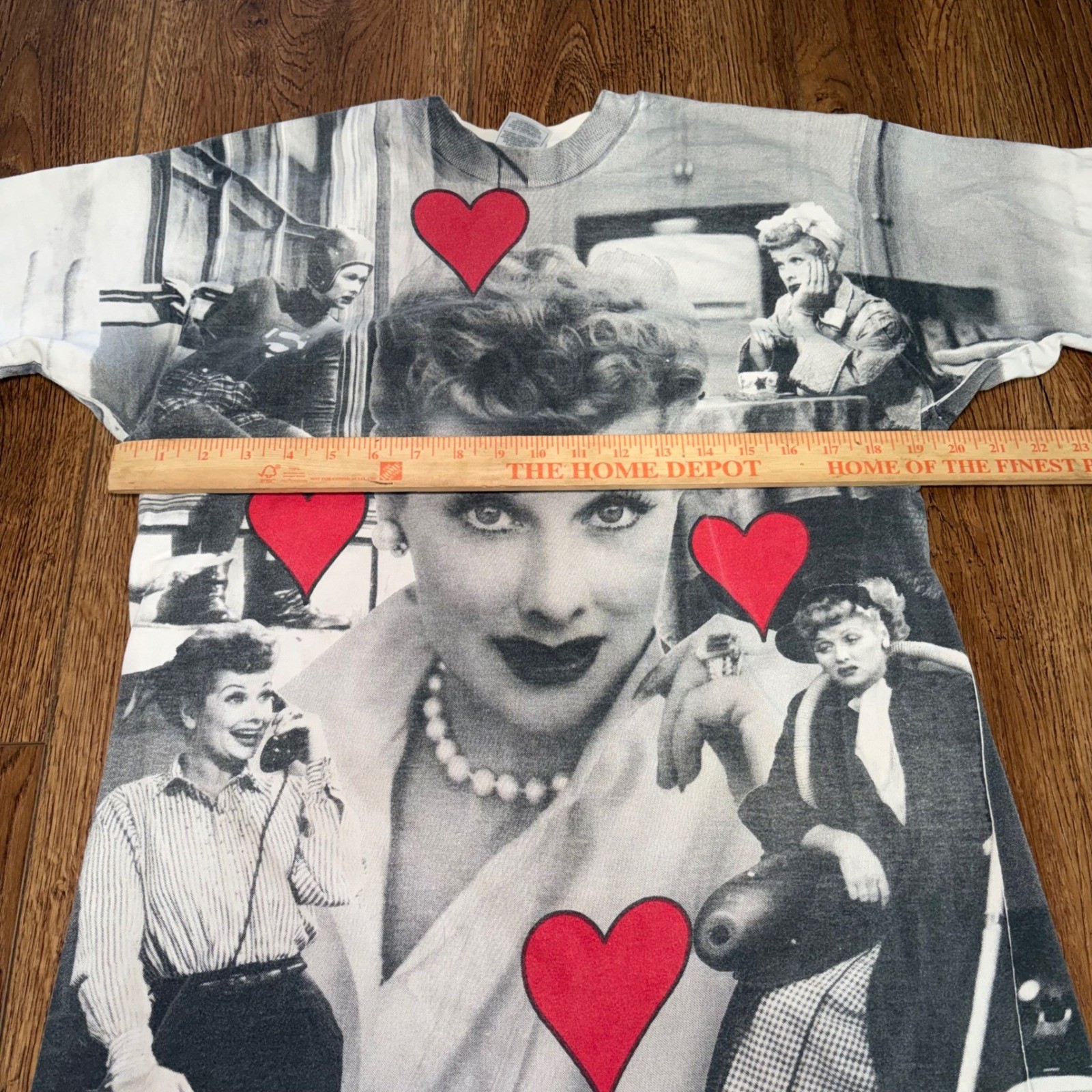 VTG I Love Lucy AOP T-Shirt Womens XL Fruit of the Loom Lucille Ball USA made