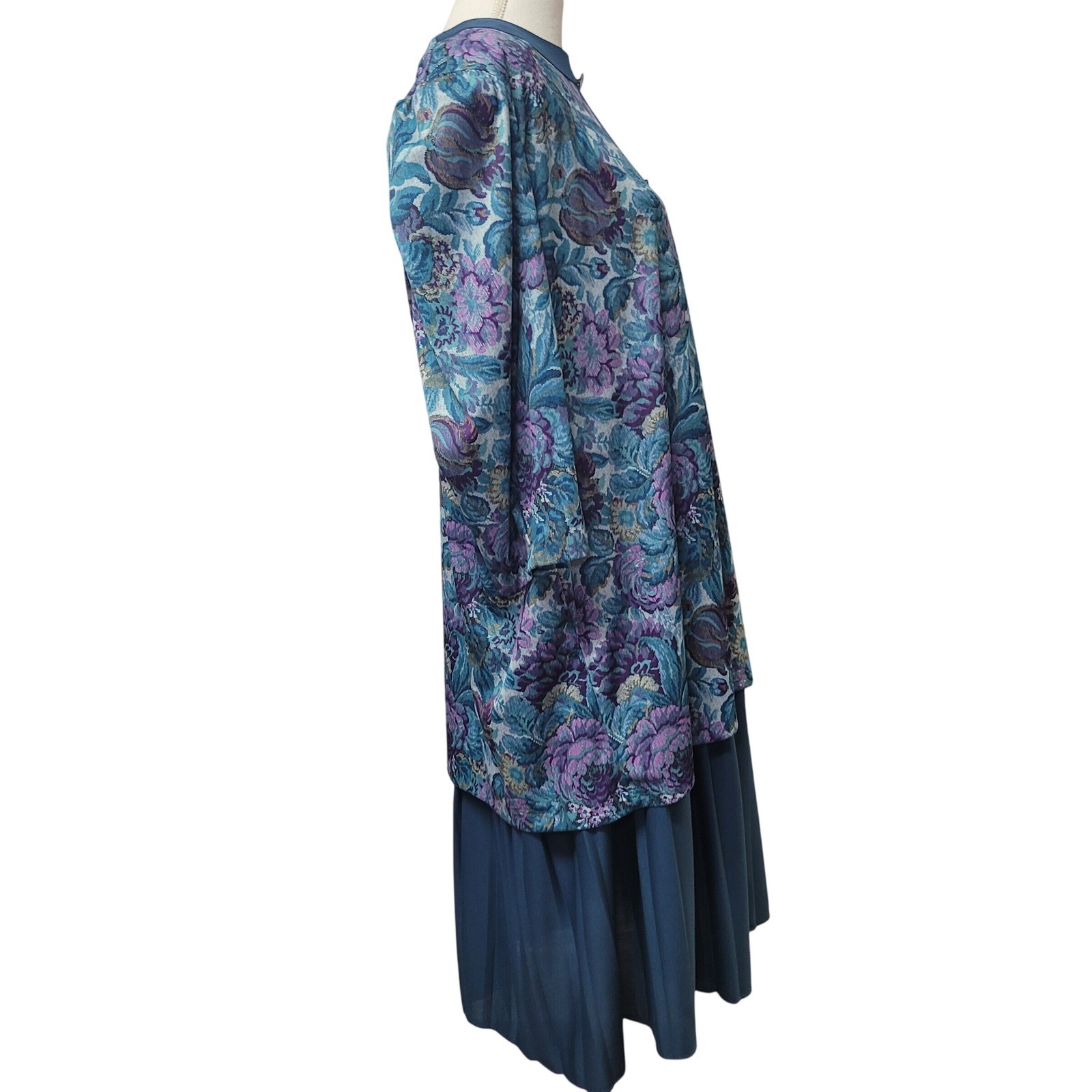Classic Apparel Ltd Vintage Floral Pleated Midi Dress Blue Purple 20W