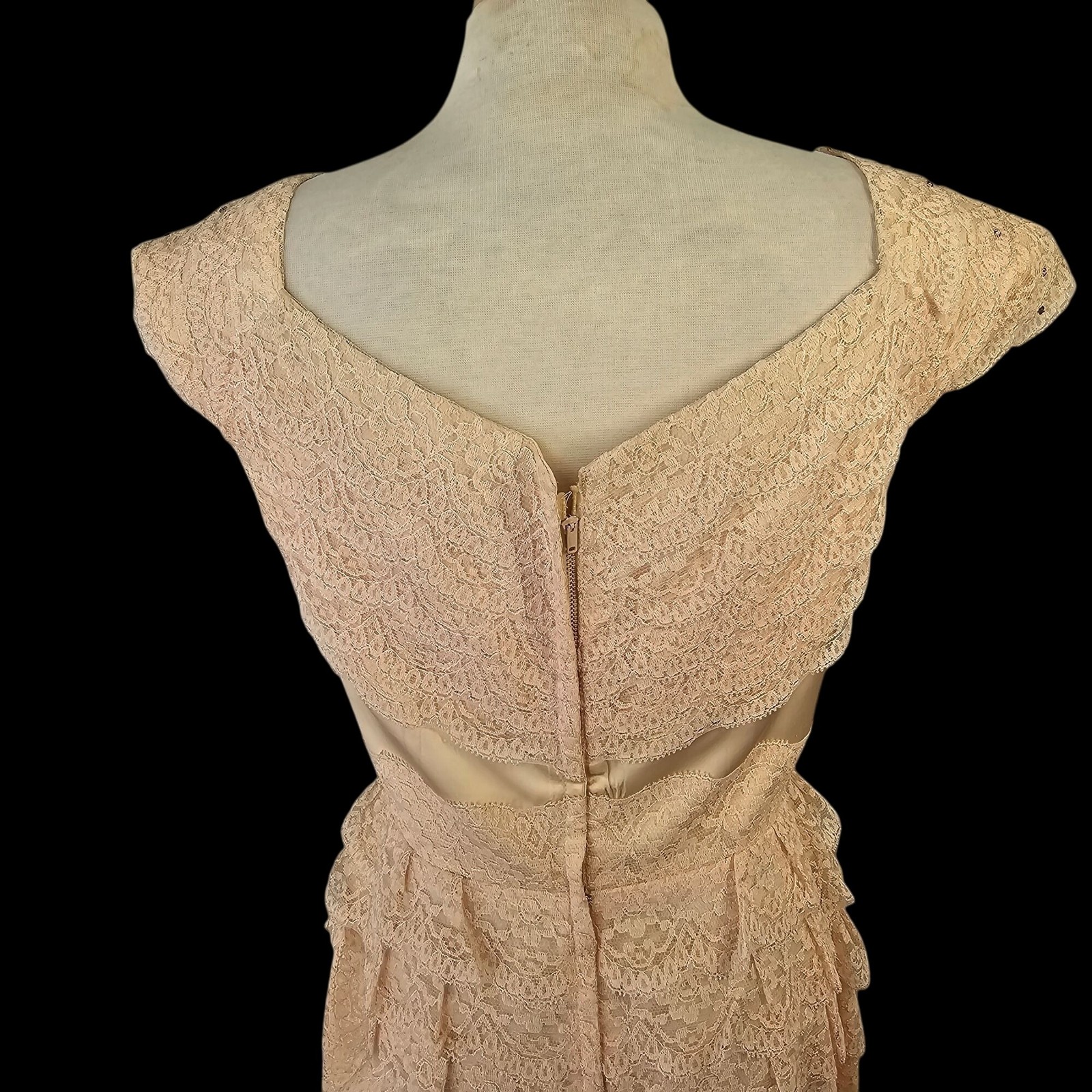 Vintage 50s Handmade Lace Cocktail Dress 6-8 Blush Champagne Rhinestone Accents