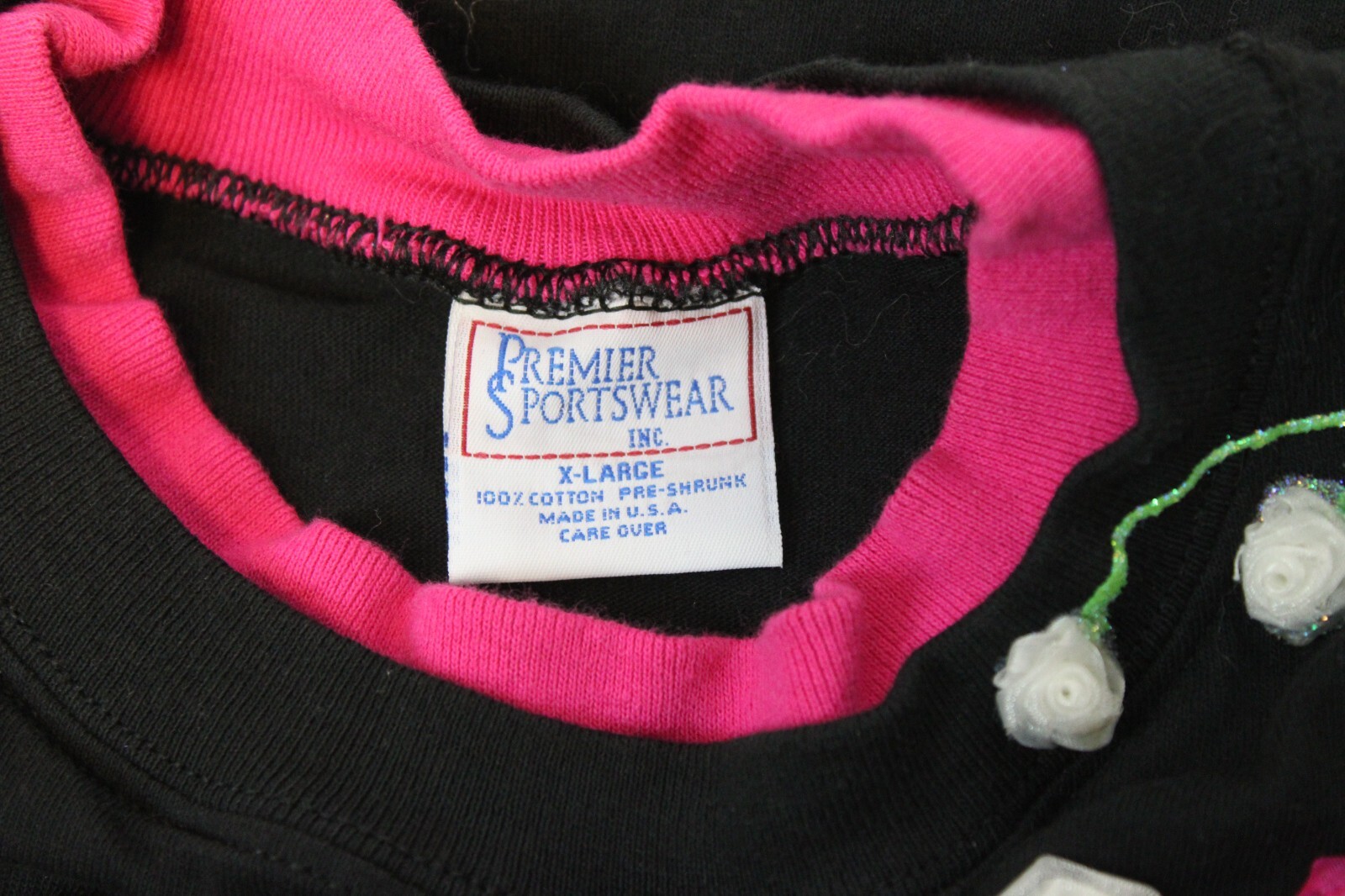 Vtg 80s/90s Premier Sportswear Upcycled Women’s T-Shirt sz XL Rose Bouquet Trim