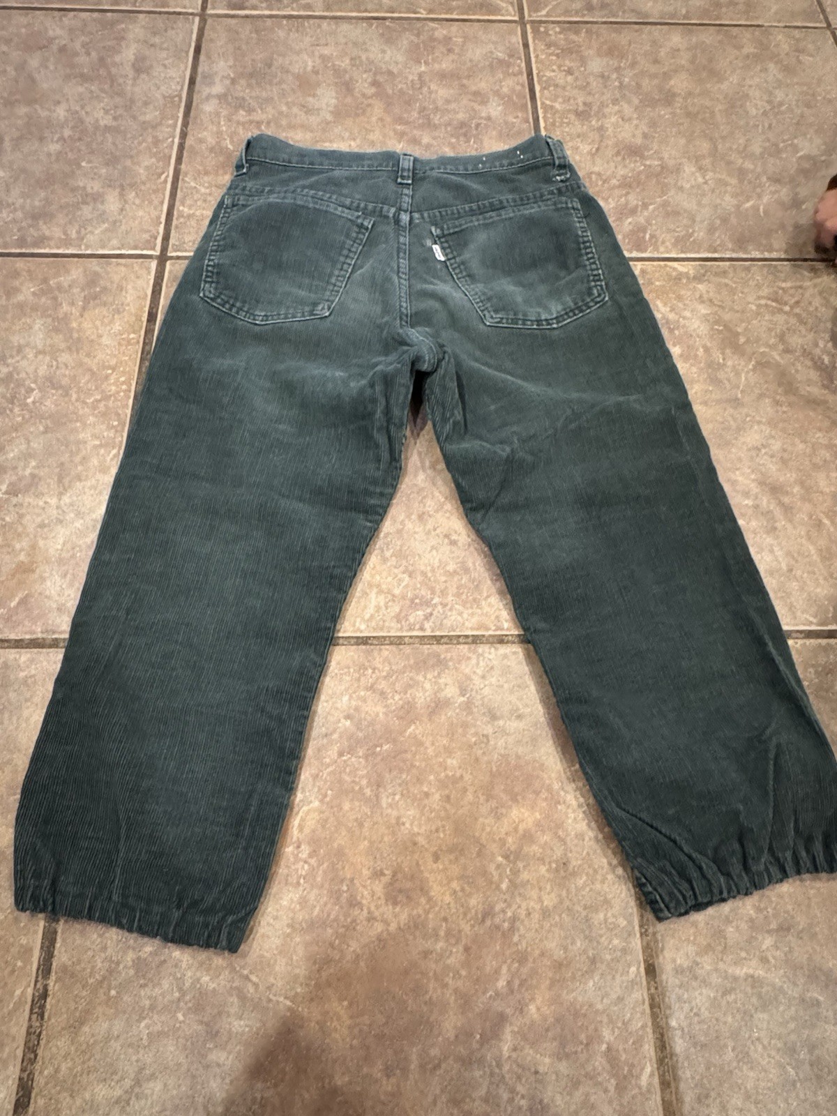 Vintage Levi’s Big E Green Corduroy Capris Pants Size 29 (check Measurements)