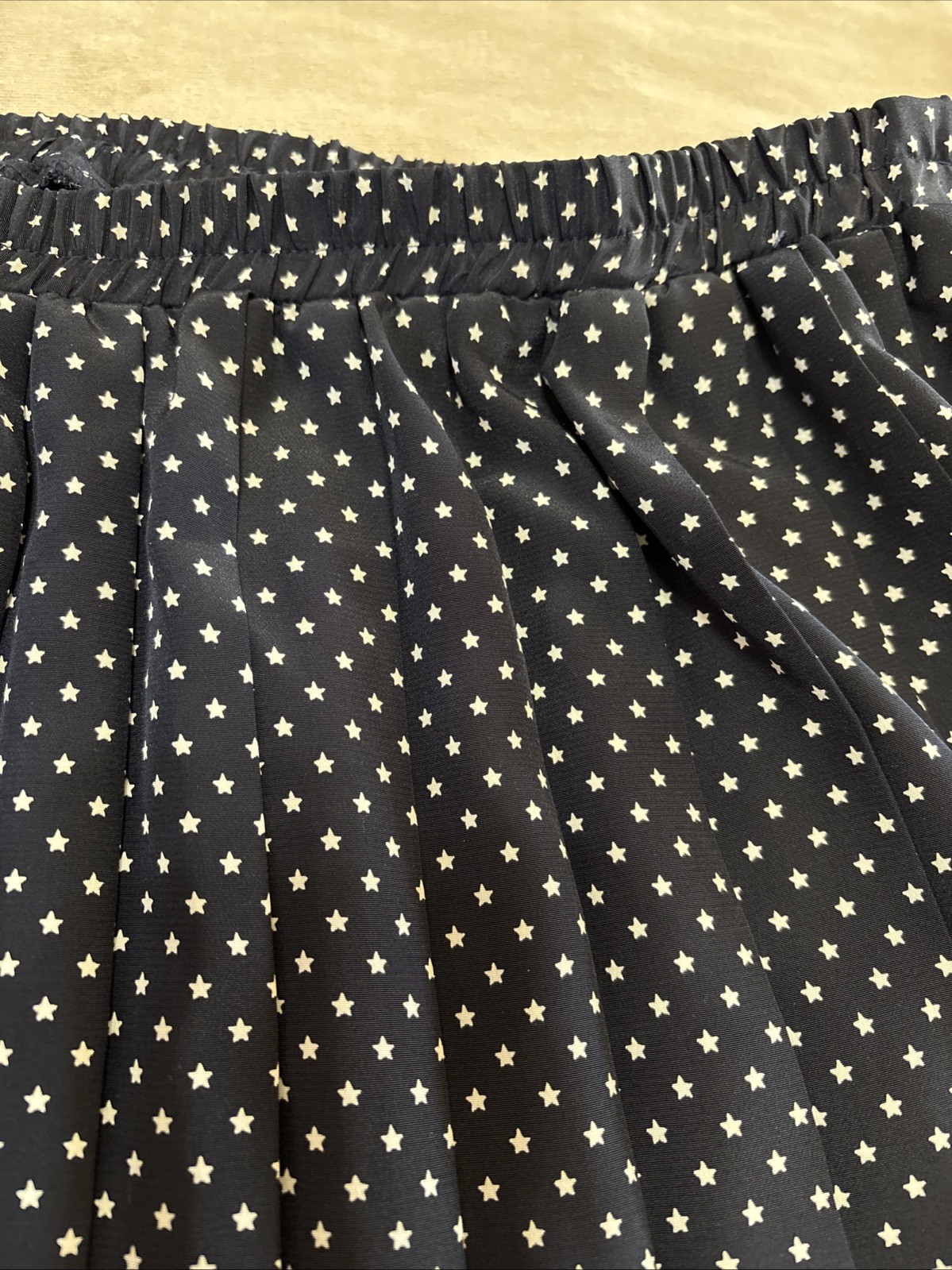 Leslie Fay Vintage 2- Piece Blouse Skirt Set Size 12P Stars Pleated Navy Blue