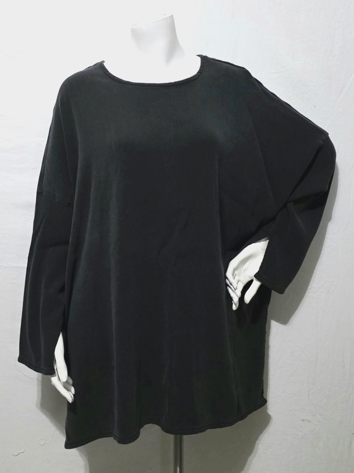 SU-ZEN OS Long Tunic Top Black Keyhole Back Whimsigoth Witchy Lagenlook ’90s