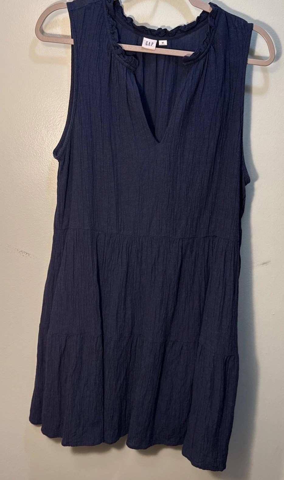 Gap Size Medium V-Neck Sleeveless Lined Crinkle Midi dress Navy Blue 100% Cotton