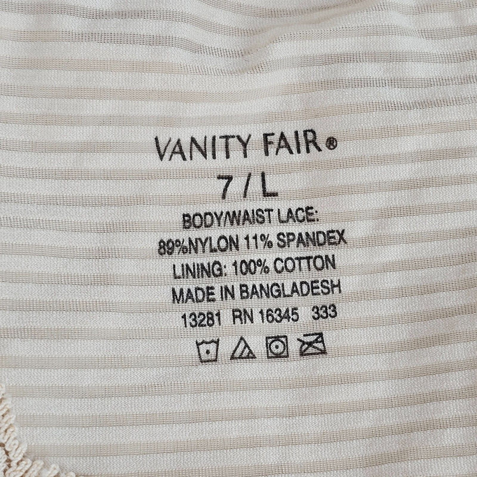 Vanity Fair Flattering Lace Full Brief Granny Panties Taupe Tan Nylon 7 L