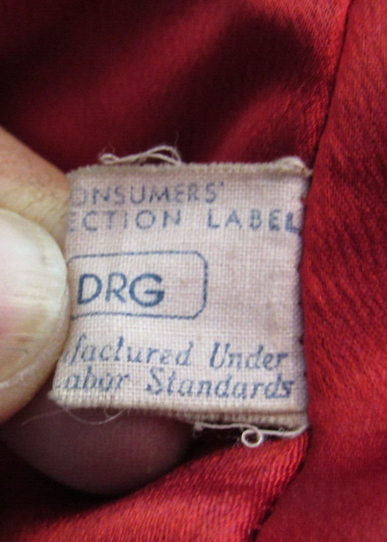 Vintage Forstmann Fleur de Lis Levitt Shop Dark Red Women’s Overcoat Jacket