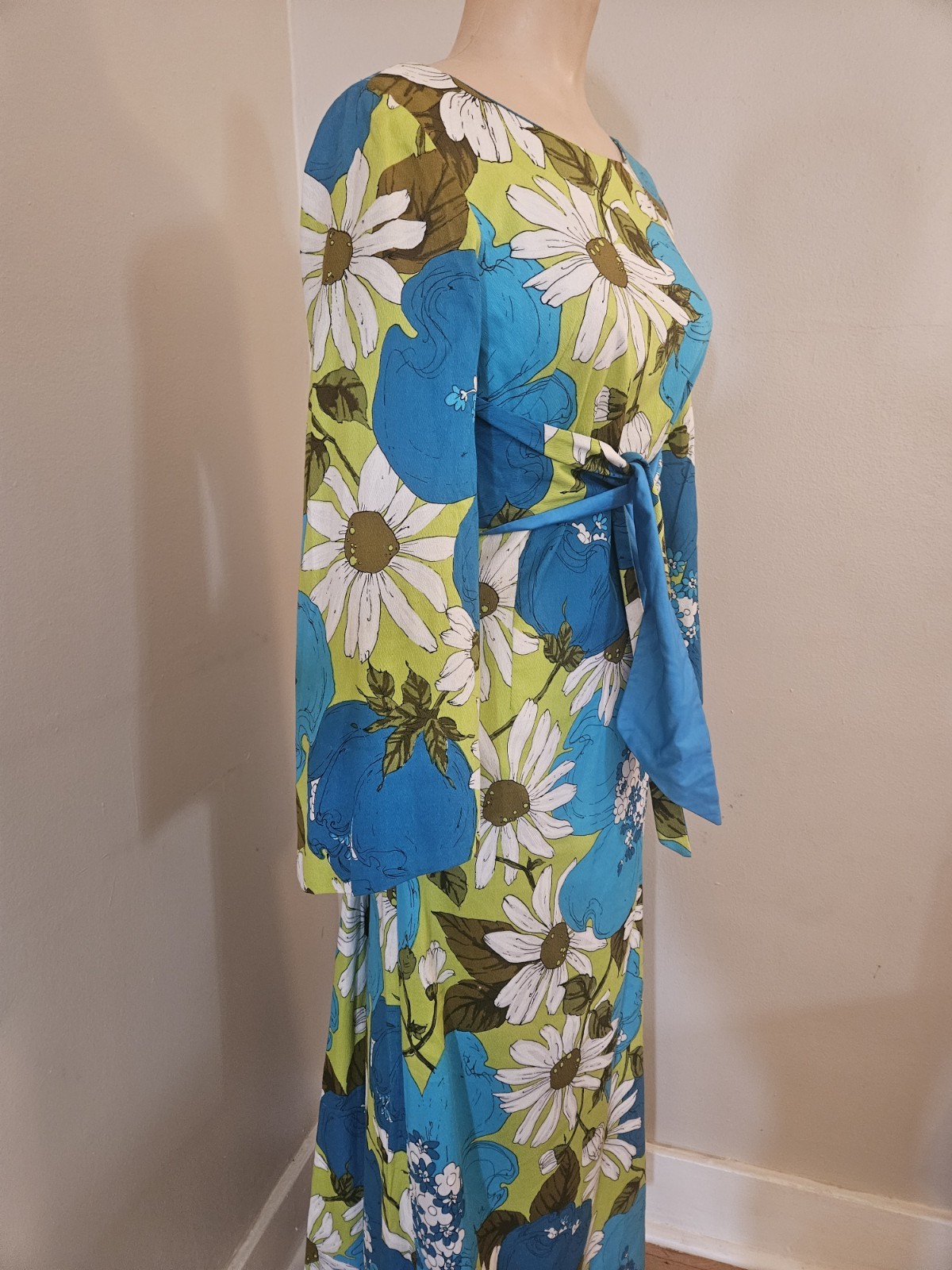 Vtg Alice Polynesian Hawaiian Hostess Dress Barkcloth Flower Power Daisy Blue