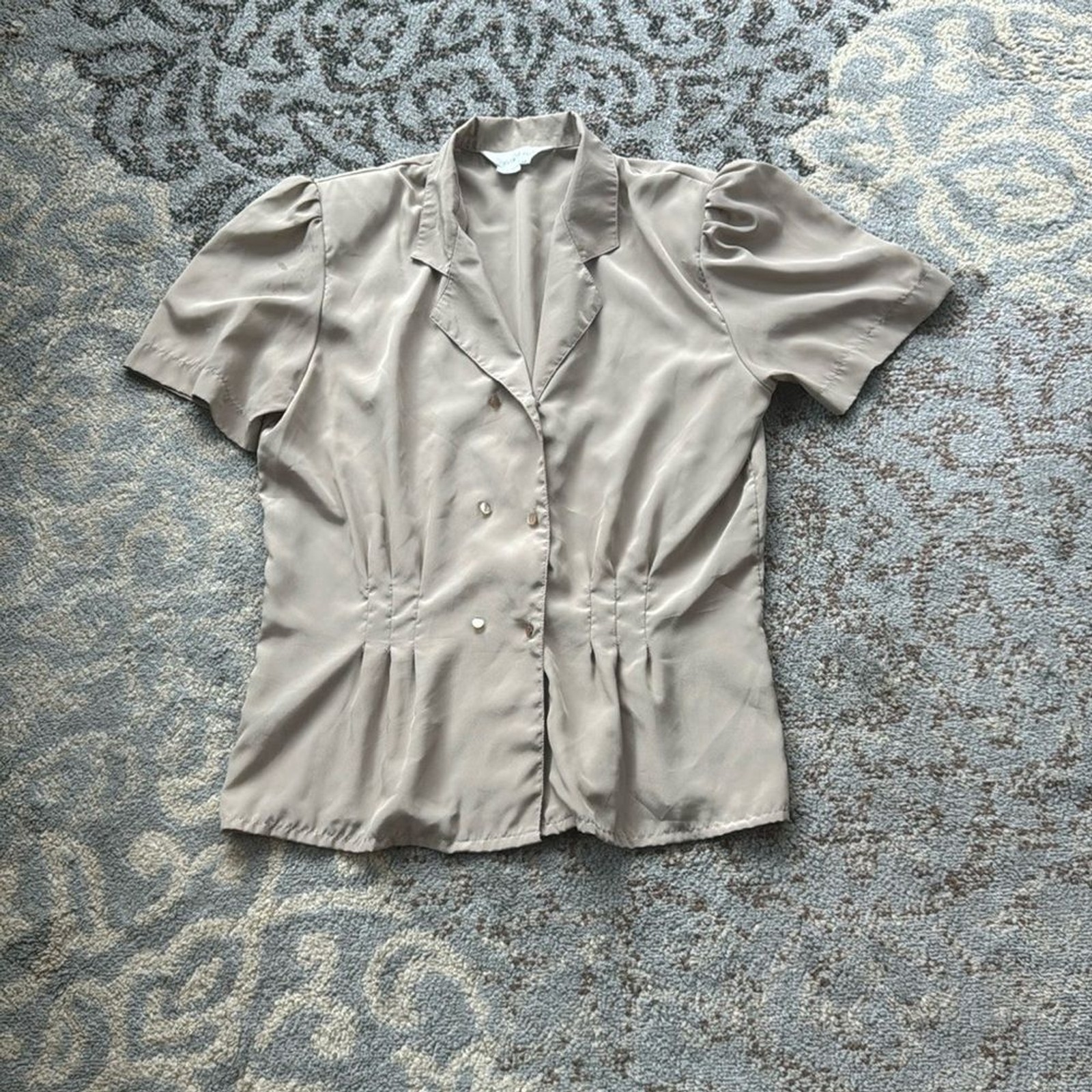 Vintage Susan Hutton Pleated Button Down Blouse Beige 12