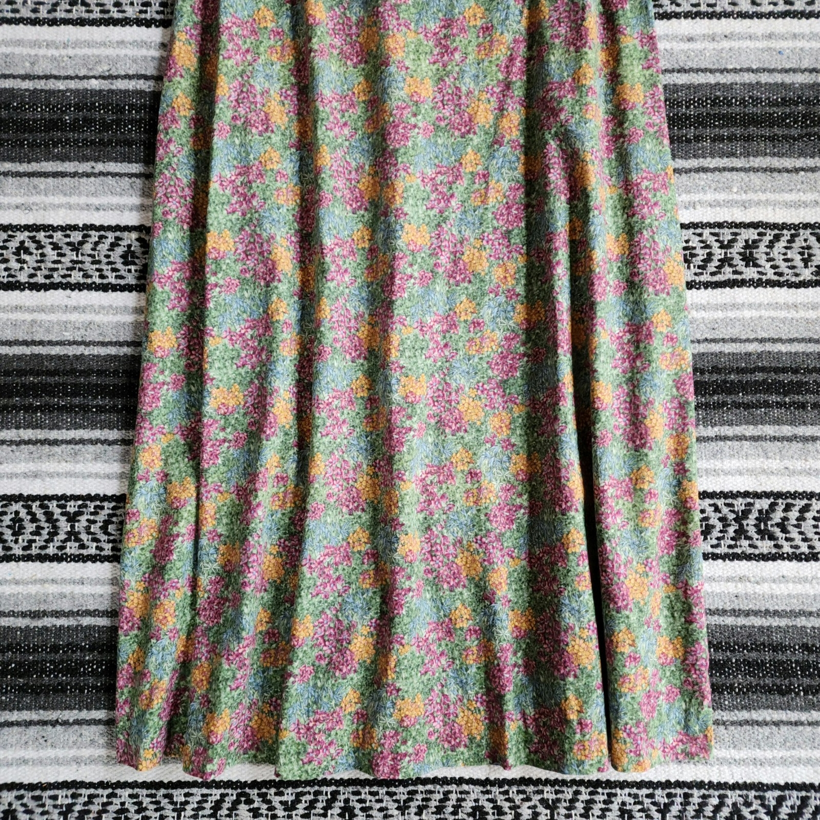 Vtg Unbranded Sz S/M Below Knee Midi Short Sleeve Shift Tent Dress Floral Print
