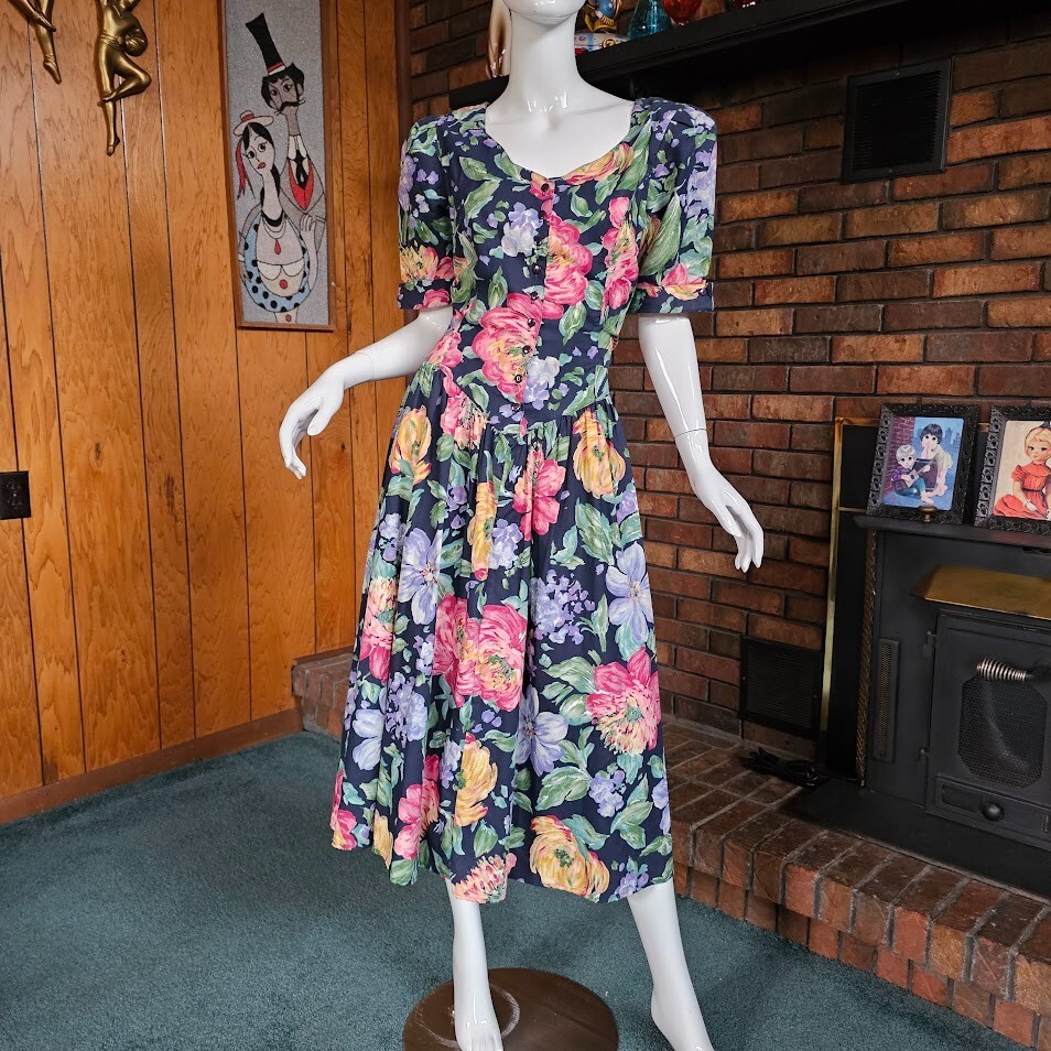 Vtg 80s Trad Wife Impressionist Floral Princess Waist Puff Sleeve Tea Dress M/L