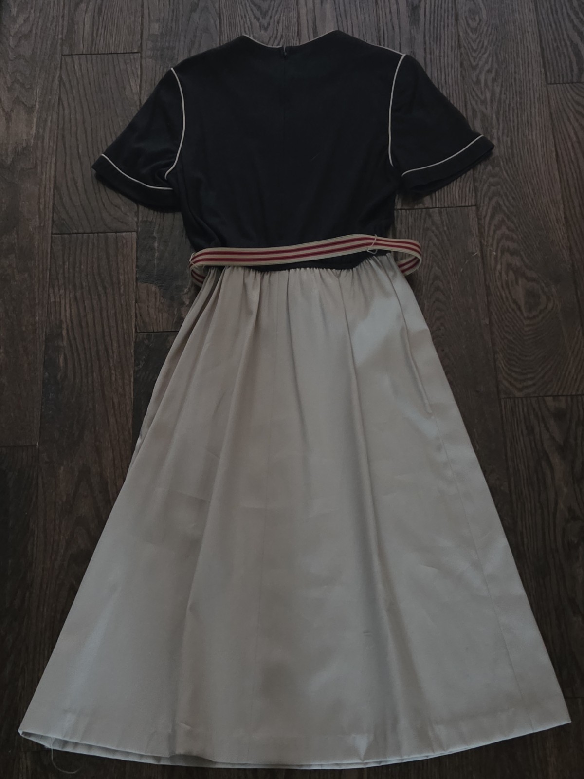 Vintage Newton Centre Dress Size 12 Black Ivory Colorblock Belted Midi Dress USA