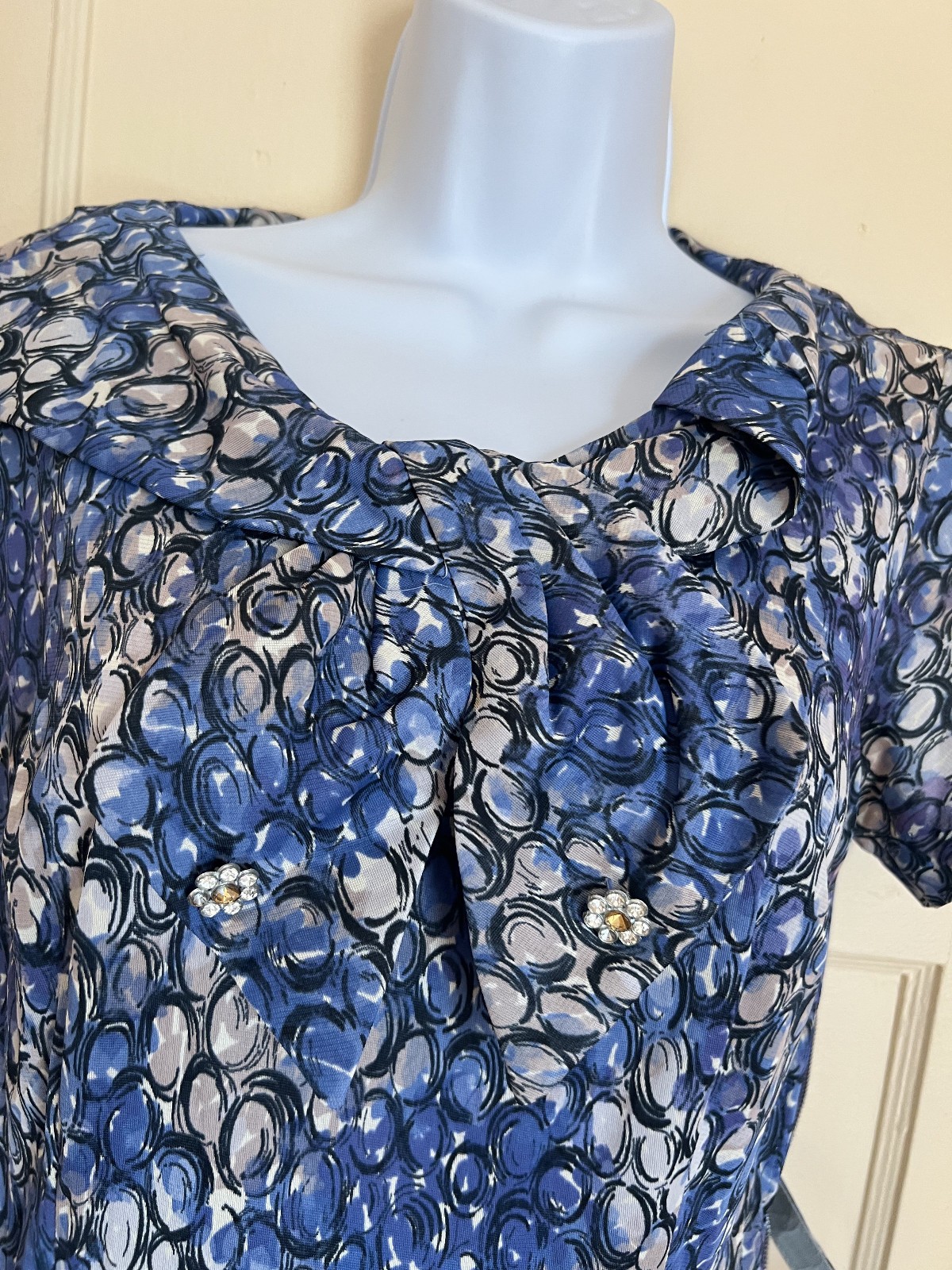 Vintage blue geometric 50s soft knit dress Fancy collar rhinestones belt Size L