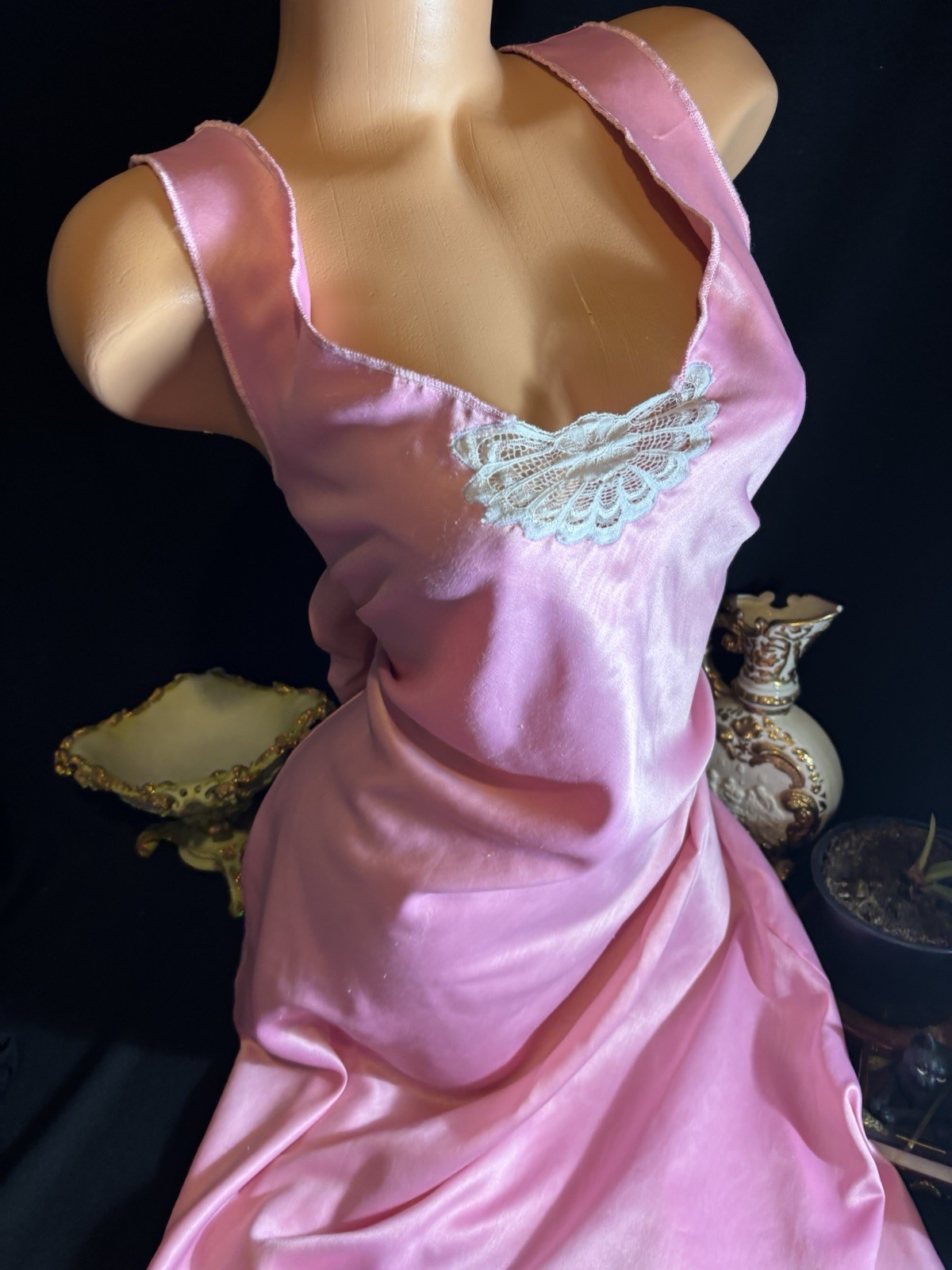 Vtg Satin Soft Pink Anastasia w Strips in gown Nightgown Negligee Gown w Lace