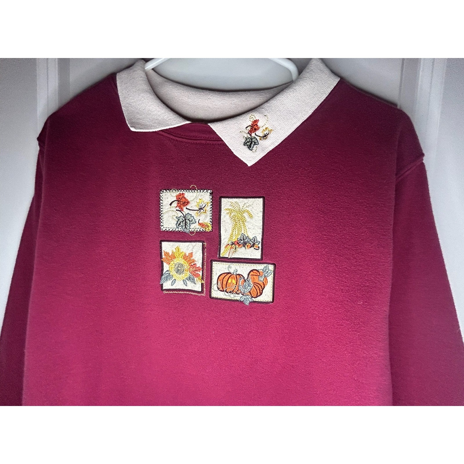 Vintage 90’s Fall Pumpkins Embroidery Red Granny Sweatshirt Sz Womens Medium