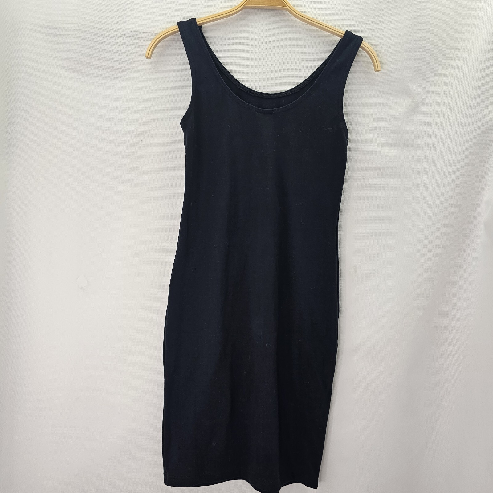 Pre – Owned Vintage Simply Basic Women Size M Sleeveless Black Dress